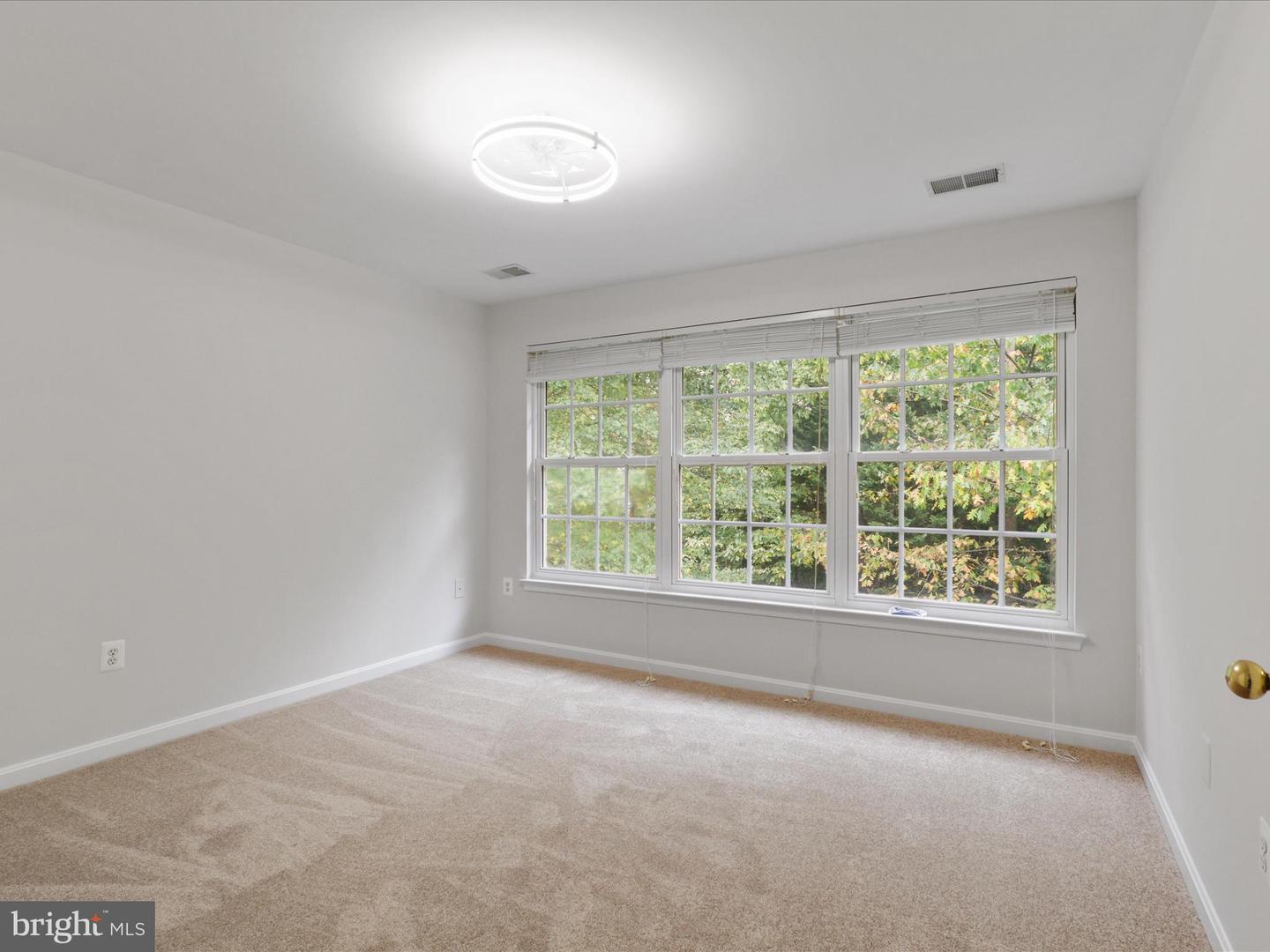 13044 PILGRIMS INN DR, WOODBRIDGE, Virginia 22193, 4 Bedrooms Bedrooms, ,3 BathroomsBathrooms,Residential,For sale,13044 PILGRIMS INN DR,VAPW2098810 MLS # VAPW2098810