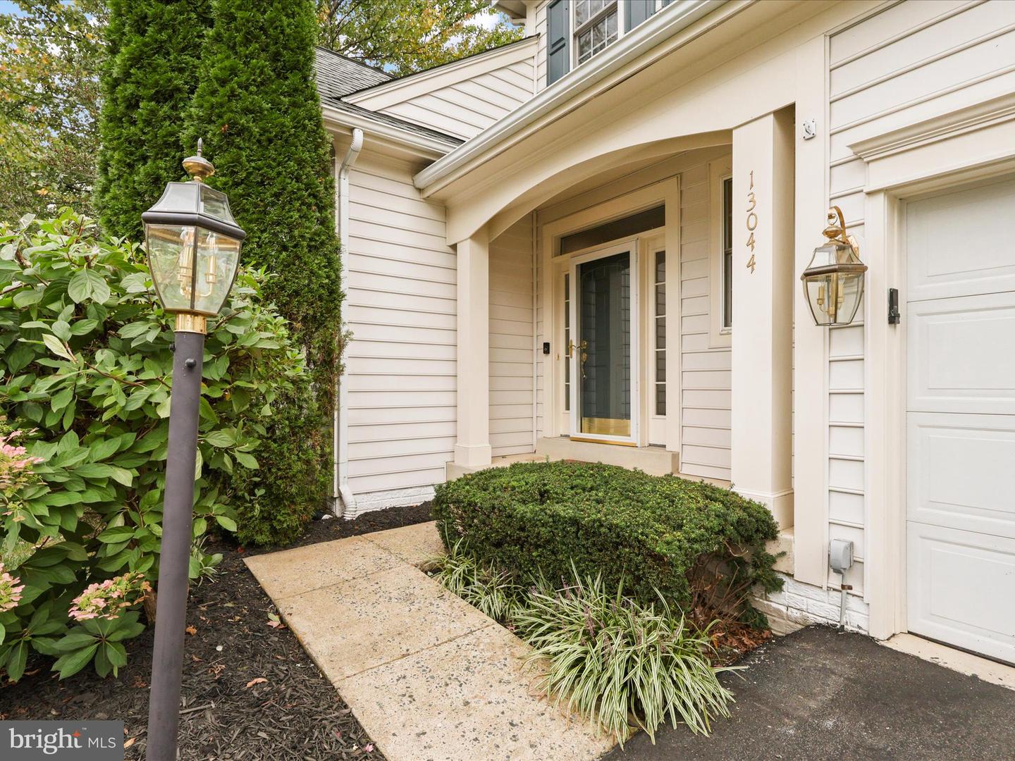 13044 PILGRIMS INN DR, WOODBRIDGE, Virginia 22193, 4 Bedrooms Bedrooms, ,3 BathroomsBathrooms,Residential,For sale,13044 PILGRIMS INN DR,VAPW2098810 MLS # VAPW2098810