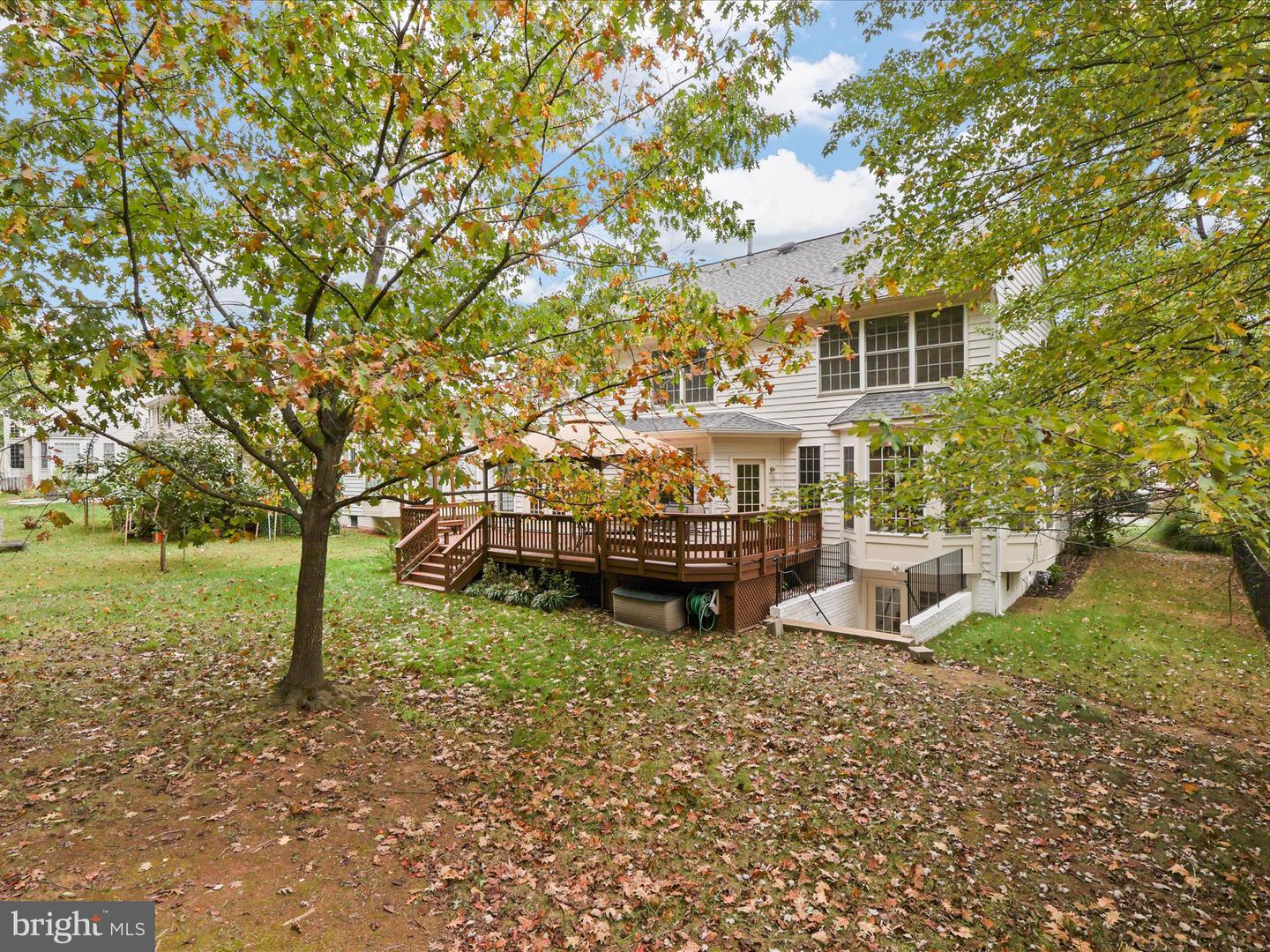 13044 PILGRIMS INN DR, WOODBRIDGE, Virginia 22193, 4 Bedrooms Bedrooms, ,3 BathroomsBathrooms,Residential,For sale,13044 PILGRIMS INN DR,VAPW2098810 MLS # VAPW2098810