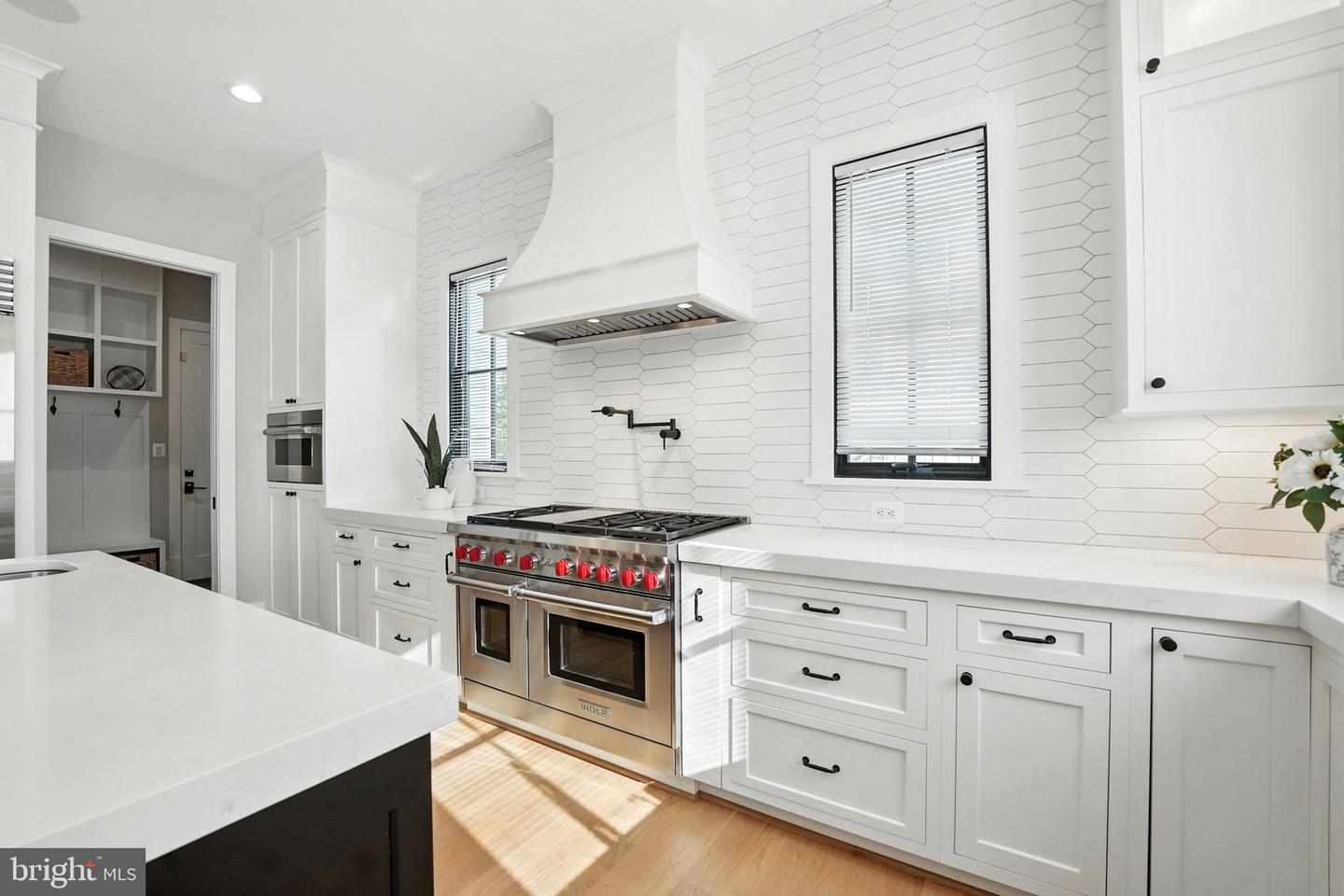 1623 DEMPSEY ST, MCLEAN, Virginia 22101, 7 Bedrooms Bedrooms, ,7 BathroomsBathrooms,Residential,For sale,1623 DEMPSEY ST,VAFX2263828 MLS # VAFX2263828 1623 DEMPSEY ST, MCLEAN, Virginia 22101, 7 Bedrooms Bedrooms, ,7 BathroomsBathrooms,Residential,For sale,1623 DEMPSEY ST,VAFX2263828 MLS # VAFX2263828