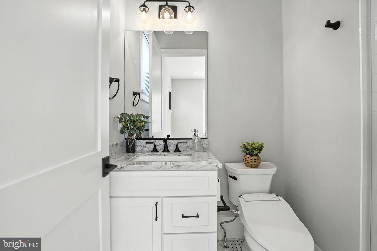 1623 DEMPSEY ST, MCLEAN, Virginia 22101, 7 Bedrooms Bedrooms, ,7 BathroomsBathrooms,Residential,For sale,1623 DEMPSEY ST,VAFX2263828 MLS # VAFX2263828 1623 DEMPSEY ST, MCLEAN, Virginia 22101, 7 Bedrooms Bedrooms, ,7 BathroomsBathrooms,Residential,For sale,1623 DEMPSEY ST,VAFX2263828 MLS # VAFX2263828