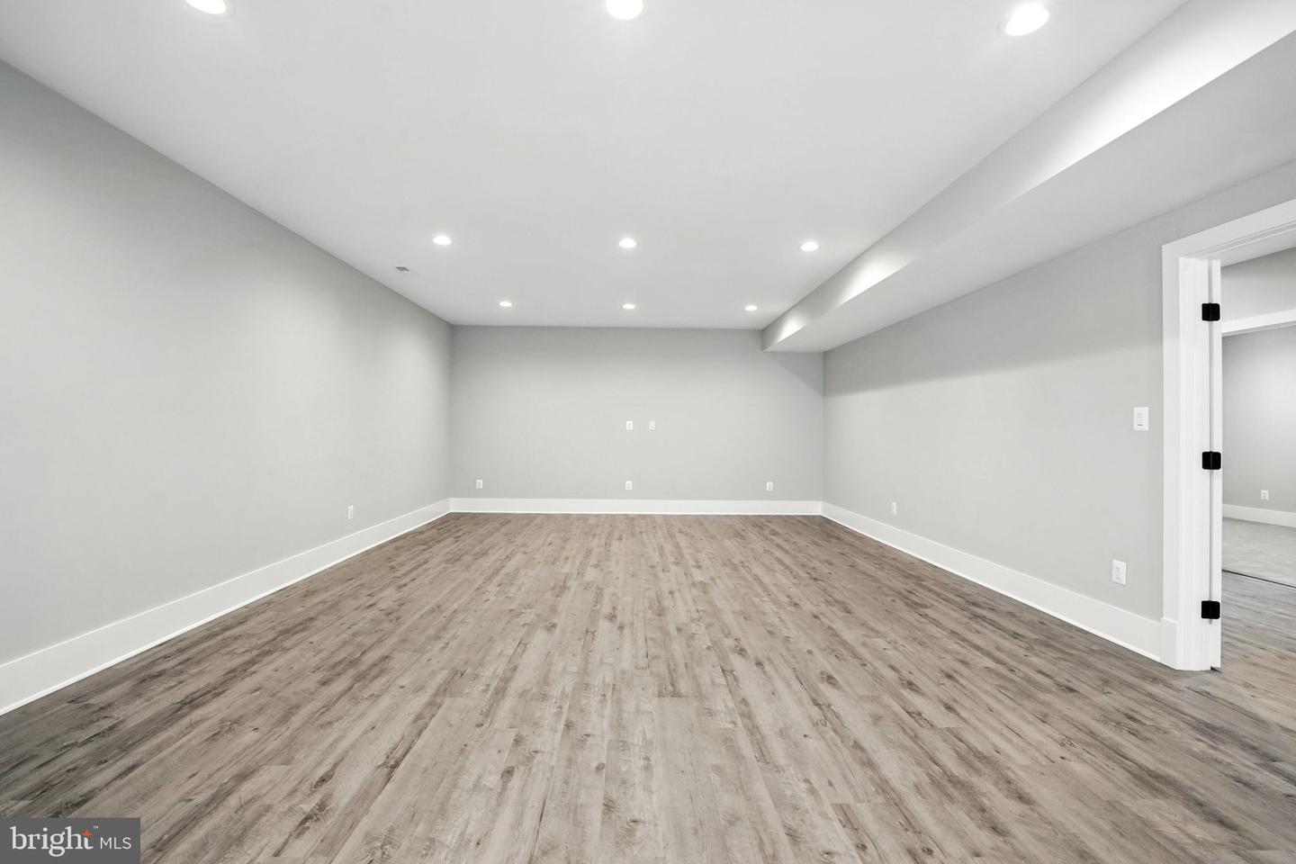 1623 DEMPSEY ST, MCLEAN, Virginia 22101, 7 Bedrooms Bedrooms, ,7 BathroomsBathrooms,Residential,For sale,1623 DEMPSEY ST,VAFX2263828 MLS # VAFX2263828 1623 DEMPSEY ST, MCLEAN, Virginia 22101, 7 Bedrooms Bedrooms, ,7 BathroomsBathrooms,Residential,For sale,1623 DEMPSEY ST,VAFX2263828 MLS # VAFX2263828