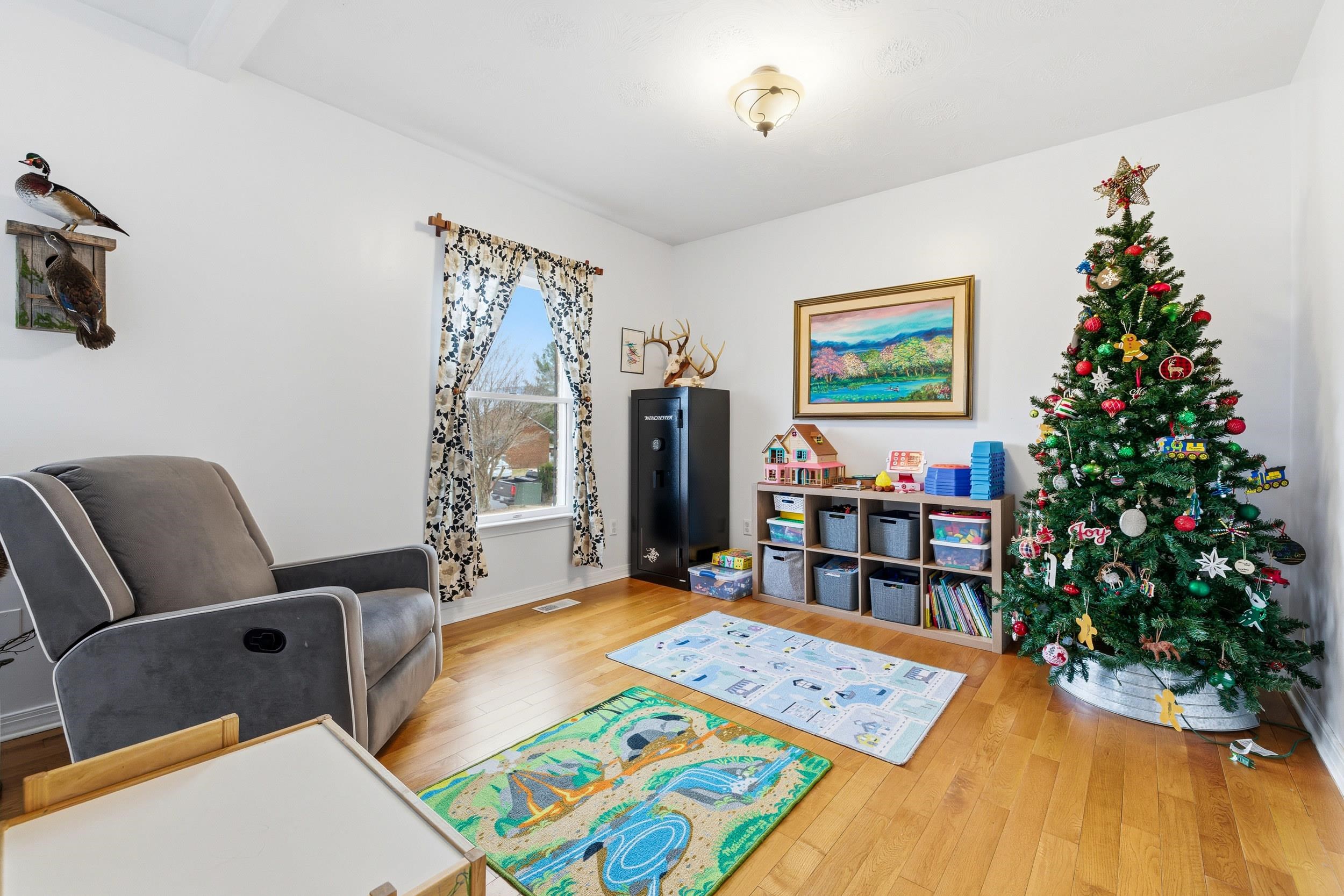 11 INDEPENDENCE DR, LURAY, Virginia 22835, 3 Bedrooms Bedrooms, ,2 BathroomsBathrooms,Residential,11 INDEPENDENCE DR,671751 MLS # 671751 11 INDEPENDENCE DR, LURAY, Virginia 22835, 3 Bedrooms Bedrooms, ,2 BathroomsBathrooms,Residential,11 INDEPENDENCE DR,671751 MLS # 671751