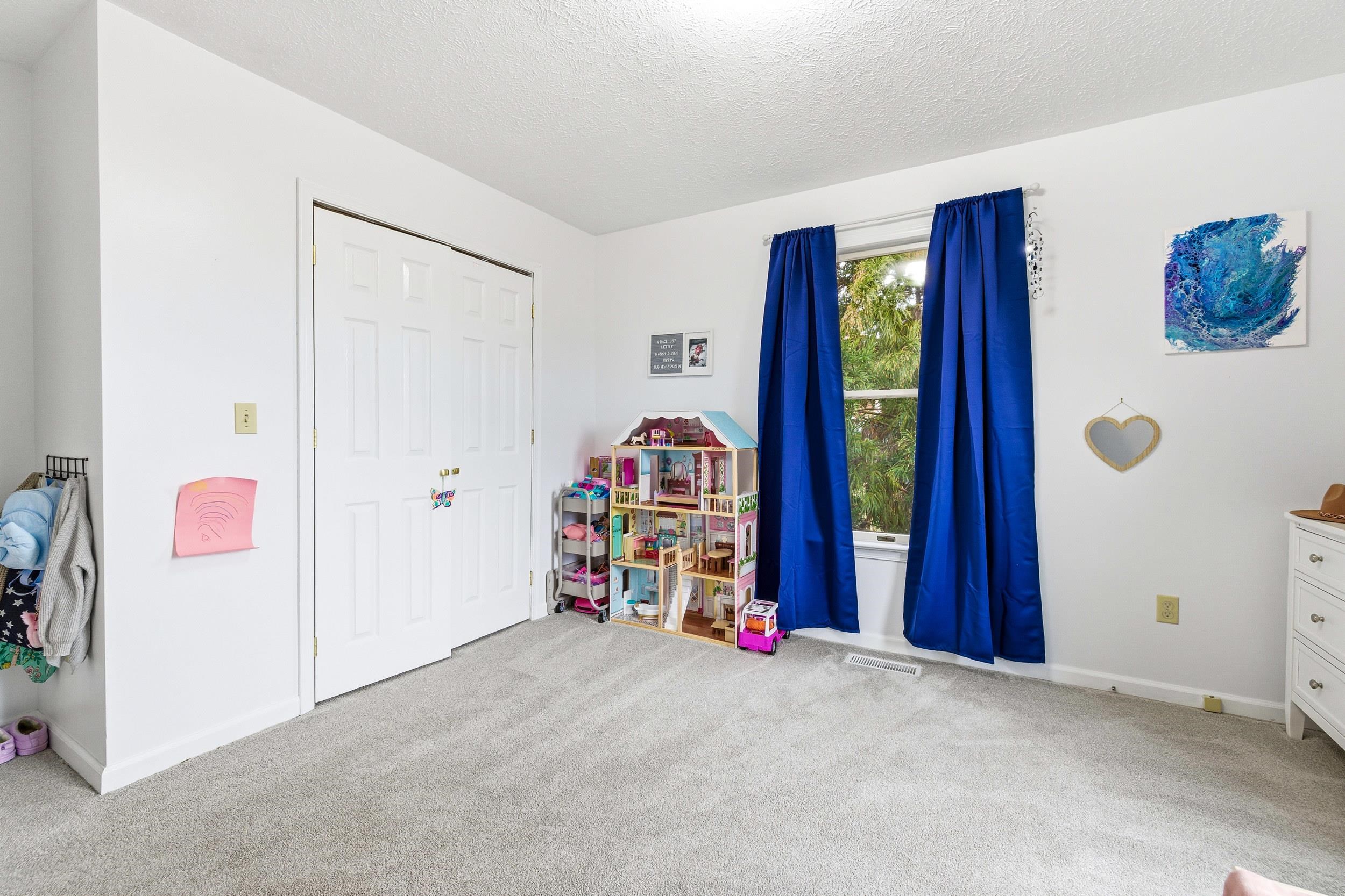 11 INDEPENDENCE DR, LURAY, Virginia 22835, 3 Bedrooms Bedrooms, ,2 BathroomsBathrooms,Residential,11 INDEPENDENCE DR,671751 MLS # 671751 11 INDEPENDENCE DR, LURAY, Virginia 22835, 3 Bedrooms Bedrooms, ,2 BathroomsBathrooms,Residential,11 INDEPENDENCE DR,671751 MLS # 671751