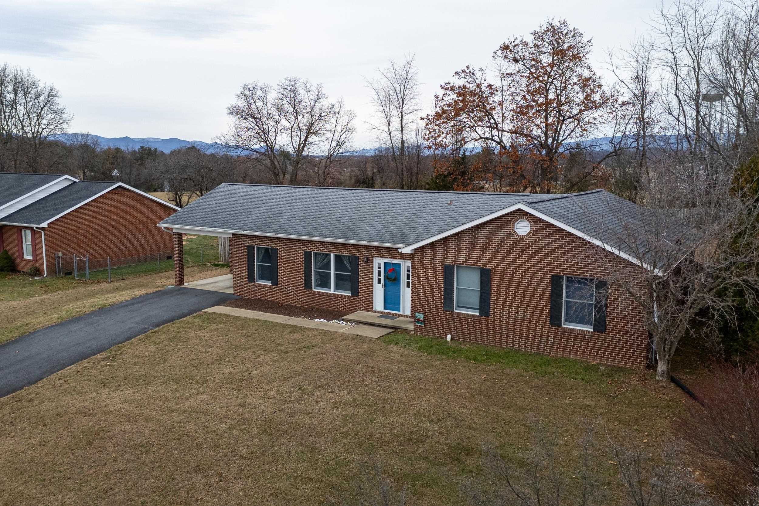 11 INDEPENDENCE DR, LURAY, Virginia 22835, 3 Bedrooms Bedrooms, ,2 BathroomsBathrooms,Residential,11 INDEPENDENCE DR,671751 MLS # 671751 11 INDEPENDENCE DR, LURAY, Virginia 22835, 3 Bedrooms Bedrooms, ,2 BathroomsBathrooms,Residential,11 INDEPENDENCE DR,671751 MLS # 671751