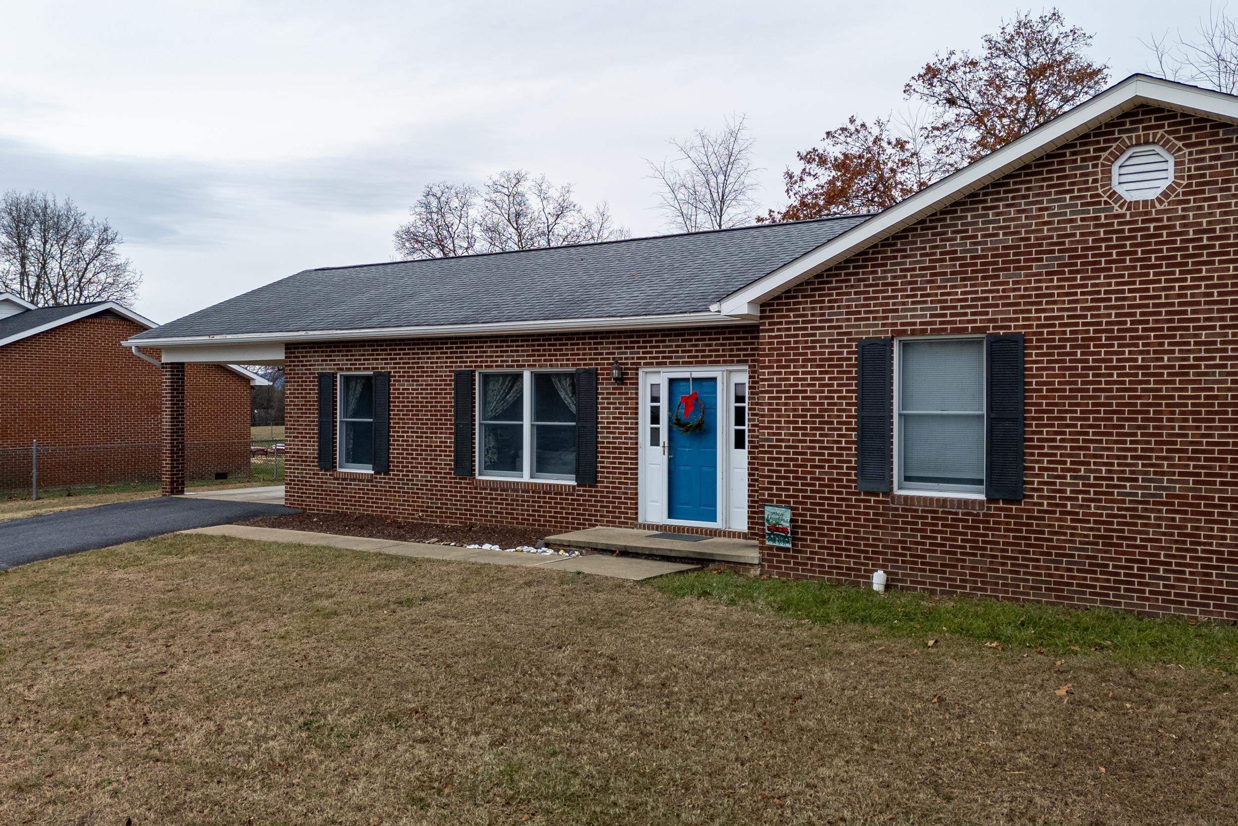 11 INDEPENDENCE DR, LURAY, Virginia 22835, 3 Bedrooms Bedrooms, ,2 BathroomsBathrooms,Residential,11 INDEPENDENCE DR,671751 MLS # 671751 11 INDEPENDENCE DR, LURAY, Virginia 22835, 3 Bedrooms Bedrooms, ,2 BathroomsBathrooms,Residential,11 INDEPENDENCE DR,671751 MLS # 671751