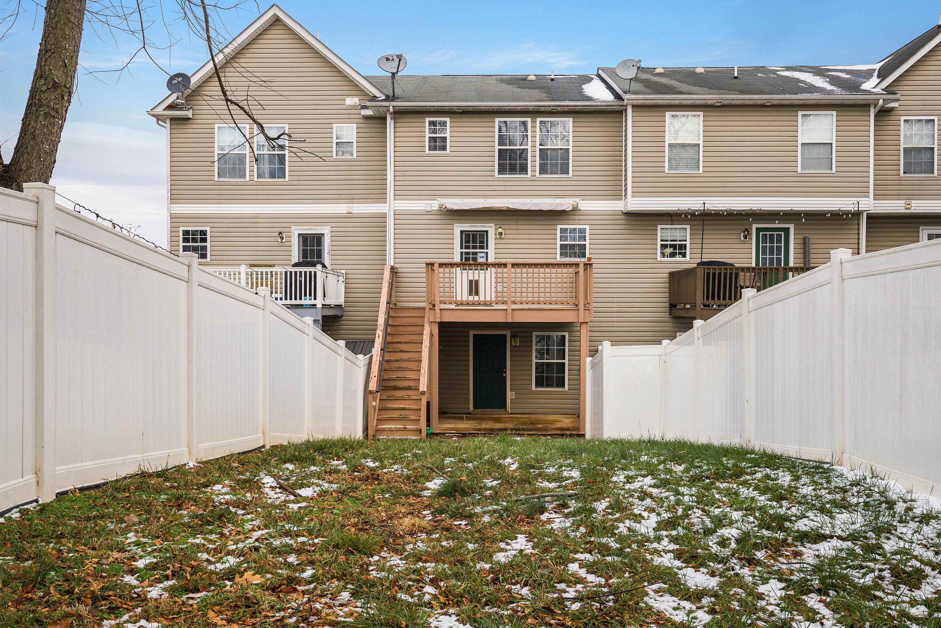 305 EMERSON LN, HARRISONBURG, Virginia 22801, 3 Bedrooms Bedrooms, ,3 BathroomsBathrooms,Residential,305 EMERSON LN,671754 MLS # 671754 305 EMERSON LN, HARRISONBURG, Virginia 22801, 3 Bedrooms Bedrooms, ,3 BathroomsBathrooms,Residential,305 EMERSON LN,671754 MLS # 671754