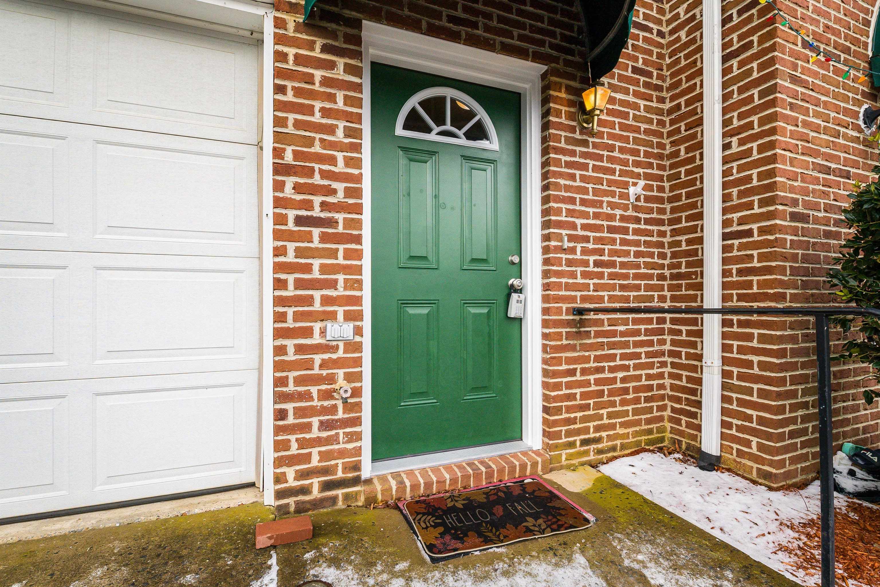 305 EMERSON LN, HARRISONBURG, Virginia 22801, 3 Bedrooms Bedrooms, ,3 BathroomsBathrooms,Residential,305 EMERSON LN,671754 MLS # 671754 305 EMERSON LN, HARRISONBURG, Virginia 22801, 3 Bedrooms Bedrooms, ,3 BathroomsBathrooms,Residential,305 EMERSON LN,671754 MLS # 671754