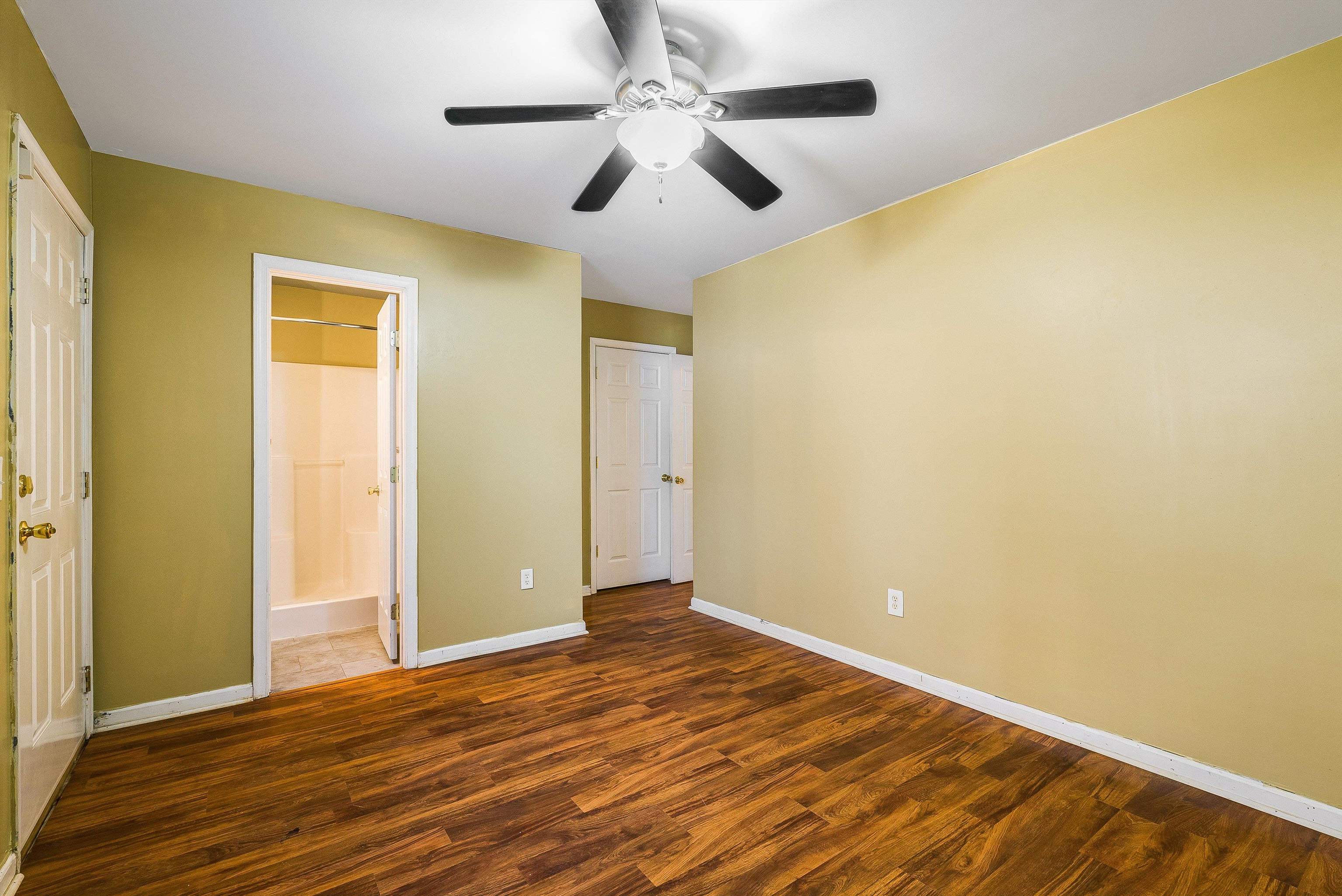 305 EMERSON LN, HARRISONBURG, Virginia 22801, 3 Bedrooms Bedrooms, ,3 BathroomsBathrooms,Residential,305 EMERSON LN,671754 MLS # 671754 305 EMERSON LN, HARRISONBURG, Virginia 22801, 3 Bedrooms Bedrooms, ,3 BathroomsBathrooms,Residential,305 EMERSON LN,671754 MLS # 671754