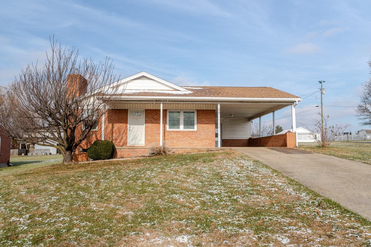 179 THIRD ST, BROADWAY, Virginia 22815, 2 Bedrooms Bedrooms, ,2 BathroomsBathrooms,Residential,179 THIRD ST,671759 MLS # 671759 179 THIRD ST, BROADWAY, Virginia 22815, 2 Bedrooms Bedrooms, ,2 BathroomsBathrooms,Residential,179 THIRD ST,671759 MLS # 671759