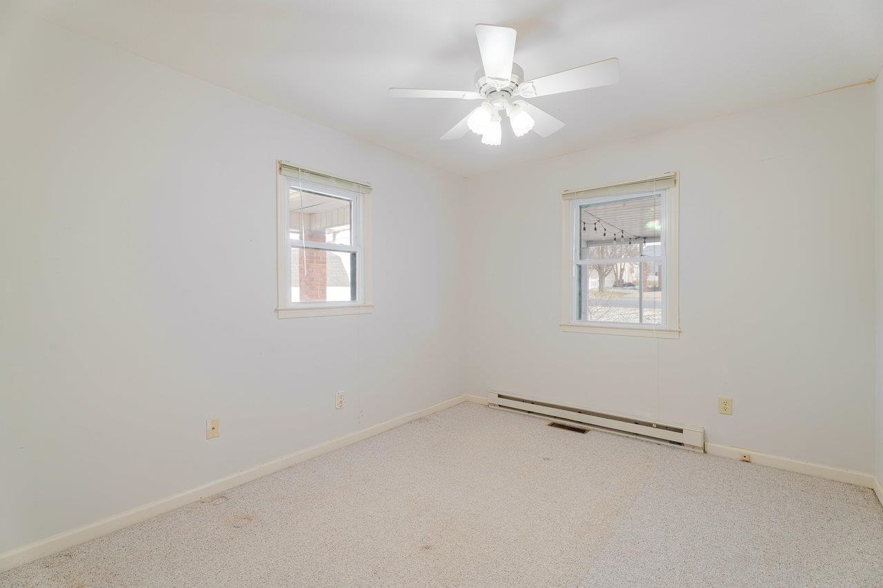 179 THIRD ST, BROADWAY, Virginia 22815, 2 Bedrooms Bedrooms, ,2 BathroomsBathrooms,Residential,179 THIRD ST,671759 MLS # 671759 179 THIRD ST, BROADWAY, Virginia 22815, 2 Bedrooms Bedrooms, ,2 BathroomsBathrooms,Residential,179 THIRD ST,671759 MLS # 671759