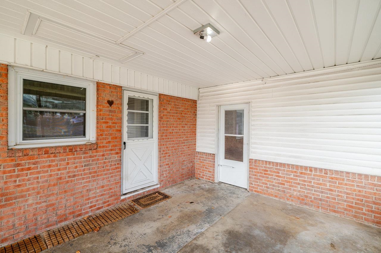 179 THIRD ST, BROADWAY, Virginia 22815, 2 Bedrooms Bedrooms, ,2 BathroomsBathrooms,Residential,179 THIRD ST,671759 MLS # 671759 179 THIRD ST, BROADWAY, Virginia 22815, 2 Bedrooms Bedrooms, ,2 BathroomsBathrooms,Residential,179 THIRD ST,671759 MLS # 671759