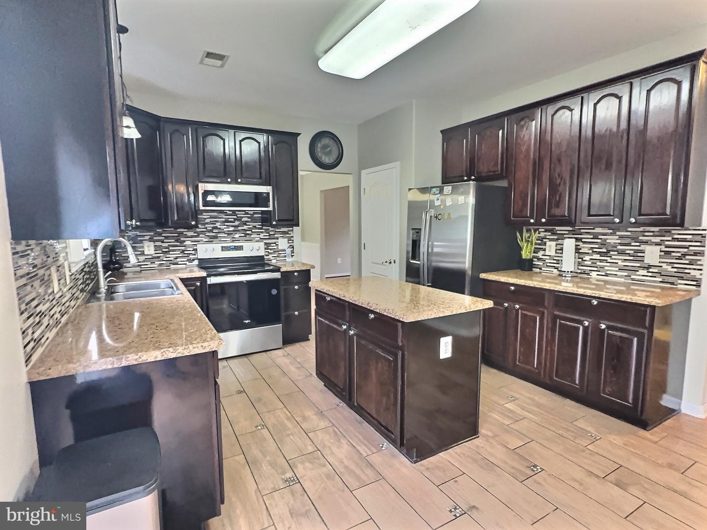 648 WINDERMERE DR, CULPEPER, Virginia 22701, 4 Bedrooms Bedrooms, ,2 BathroomsBathrooms,Residential,For sale,648 WINDERMERE DR,VACU2011734 MLS # VACU2011734