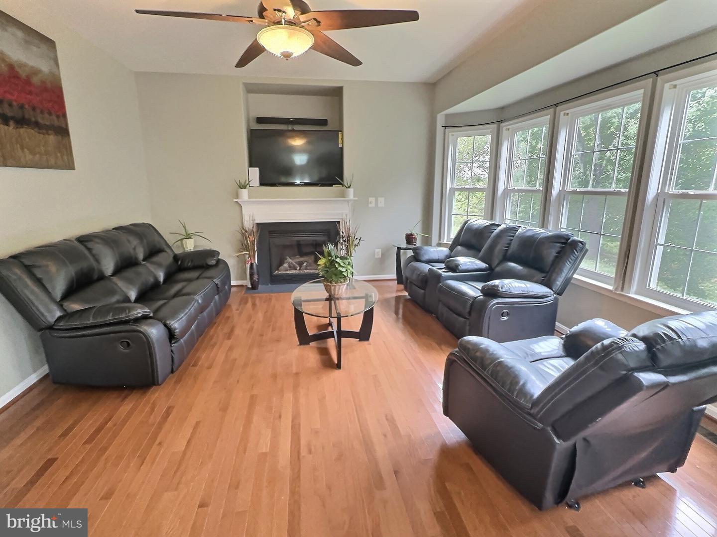 648 WINDERMERE DR, CULPEPER, Virginia 22701, 4 Bedrooms Bedrooms, ,2 BathroomsBathrooms,Residential,For sale,648 WINDERMERE DR,VACU2011734 MLS # VACU2011734