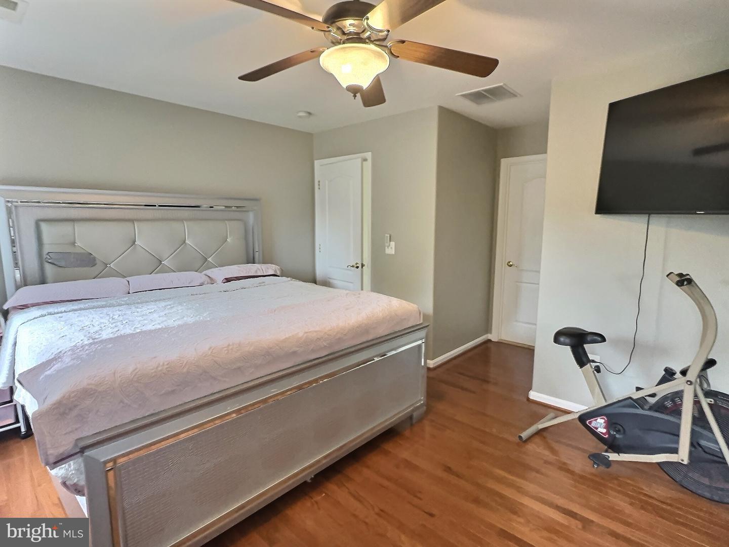 648 WINDERMERE DR, CULPEPER, Virginia 22701, 4 Bedrooms Bedrooms, ,2 BathroomsBathrooms,Residential,For sale,648 WINDERMERE DR,VACU2011734 MLS # VACU2011734