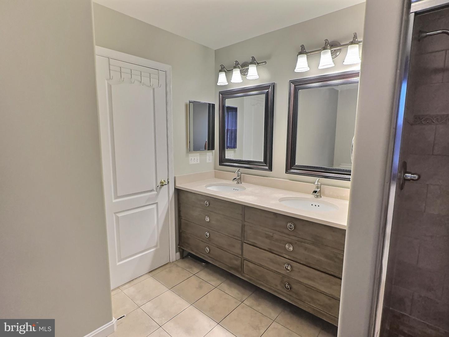 648 WINDERMERE DR, CULPEPER, Virginia 22701, 4 Bedrooms Bedrooms, ,2 BathroomsBathrooms,Residential,For sale,648 WINDERMERE DR,VACU2011734 MLS # VACU2011734