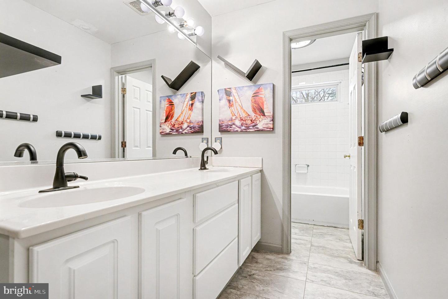 11016 N LAMONT CT, FREDERICKSBURG, Virginia 22407, 3 Bedrooms Bedrooms, ,2 BathroomsBathrooms,Residential,For sale,11016 N LAMONT CT,VASP2036942 MLS # VASP2036942