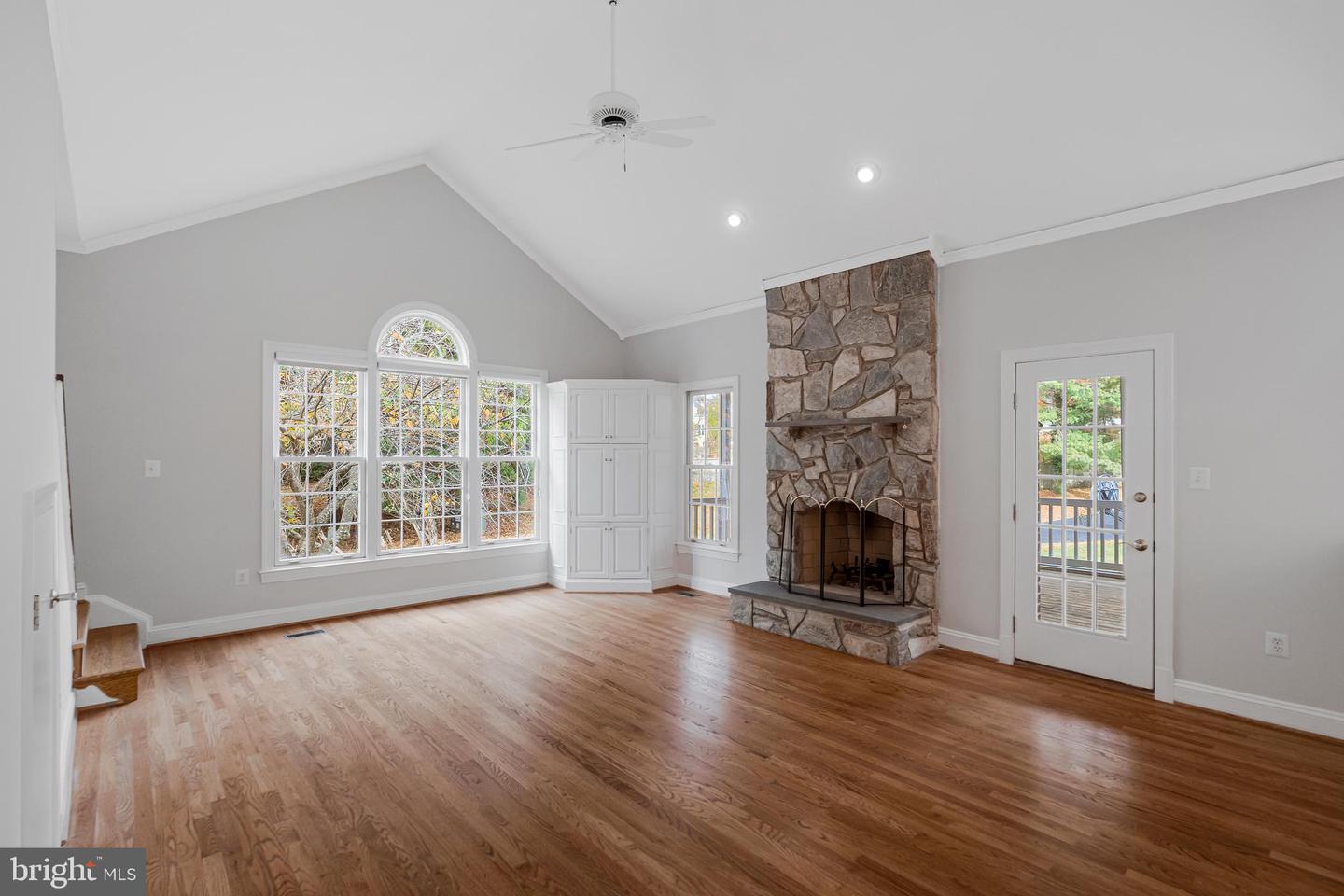 1200 CHADSWORTH CT, MCLEAN, Virginia 22102, 6 Bedrooms Bedrooms, ,4 BathroomsBathrooms,Residential,For sale,1200 CHADSWORTH CT,VAFX2275224 MLS # VAFX2275224 1200 CHADSWORTH CT, MCLEAN, Virginia 22102, 6 Bedrooms Bedrooms, ,4 BathroomsBathrooms,Residential,For sale,1200 CHADSWORTH CT,VAFX2275224 MLS # VAFX2275224