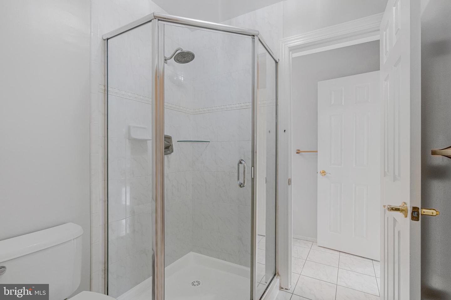 1200 CHADSWORTH CT, MCLEAN, Virginia 22102, 6 Bedrooms Bedrooms, ,4 BathroomsBathrooms,Residential,For sale,1200 CHADSWORTH CT,VAFX2275224 MLS # VAFX2275224 1200 CHADSWORTH CT, MCLEAN, Virginia 22102, 6 Bedrooms Bedrooms, ,4 BathroomsBathrooms,Residential,For sale,1200 CHADSWORTH CT,VAFX2275224 MLS # VAFX2275224