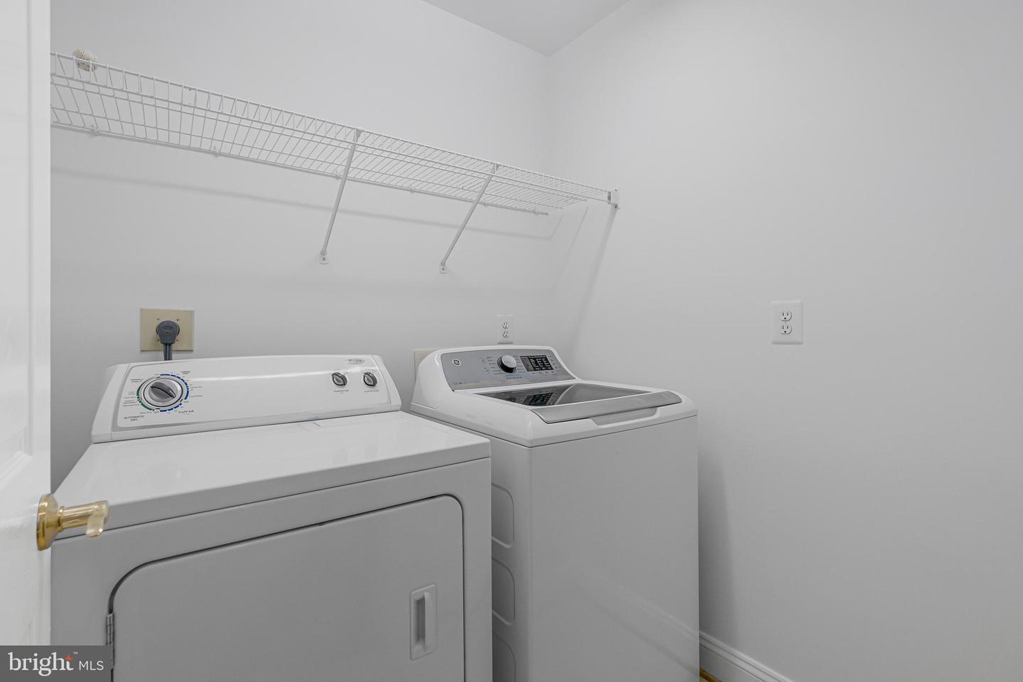 1200 CHADSWORTH CT, MCLEAN, Virginia 22102, 6 Bedrooms Bedrooms, ,4 BathroomsBathrooms,Residential,For sale,1200 CHADSWORTH CT,VAFX2275224 MLS # VAFX2275224 1200 CHADSWORTH CT, MCLEAN, Virginia 22102, 6 Bedrooms Bedrooms, ,4 BathroomsBathrooms,Residential,For sale,1200 CHADSWORTH CT,VAFX2275224 MLS # VAFX2275224