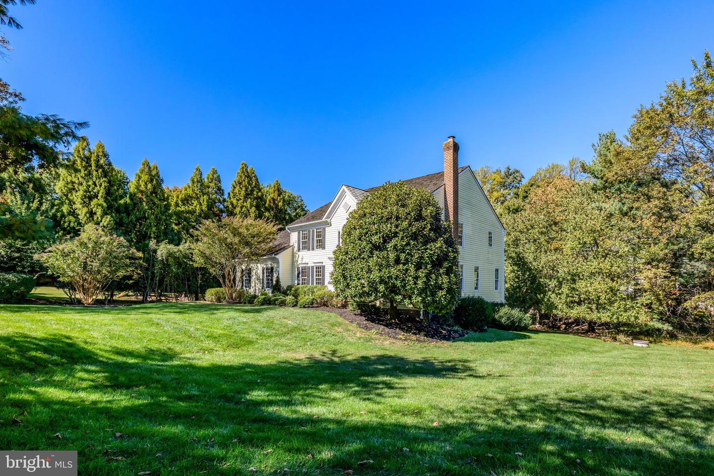 1200 CHADSWORTH CT, MCLEAN, Virginia 22102, 6 Bedrooms Bedrooms, ,4 BathroomsBathrooms,Residential,For sale,1200 CHADSWORTH CT,VAFX2275224 MLS # VAFX2275224 1200 CHADSWORTH CT, MCLEAN, Virginia 22102, 6 Bedrooms Bedrooms, ,4 BathroomsBathrooms,Residential,For sale,1200 CHADSWORTH CT,VAFX2275224 MLS # VAFX2275224
