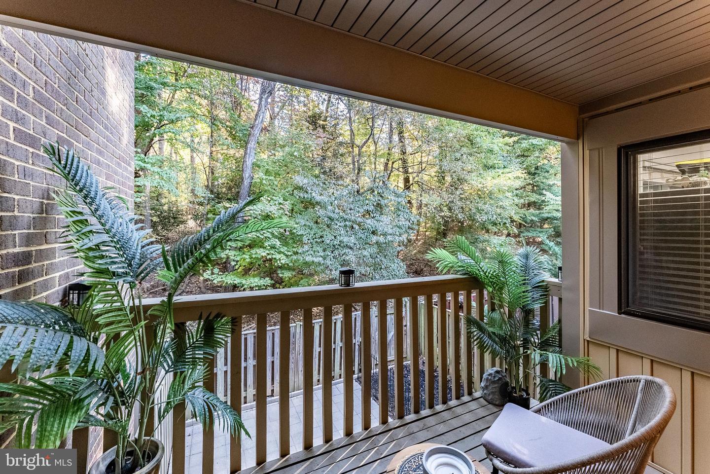 2045 WINGED FOOT CT, RESTON, Virginia 20191, 3 Bedrooms Bedrooms, ,2 BathroomsBathrooms,Residential,For sale,2045 WINGED FOOT CT,VAFX2276292 MLS # VAFX2276292