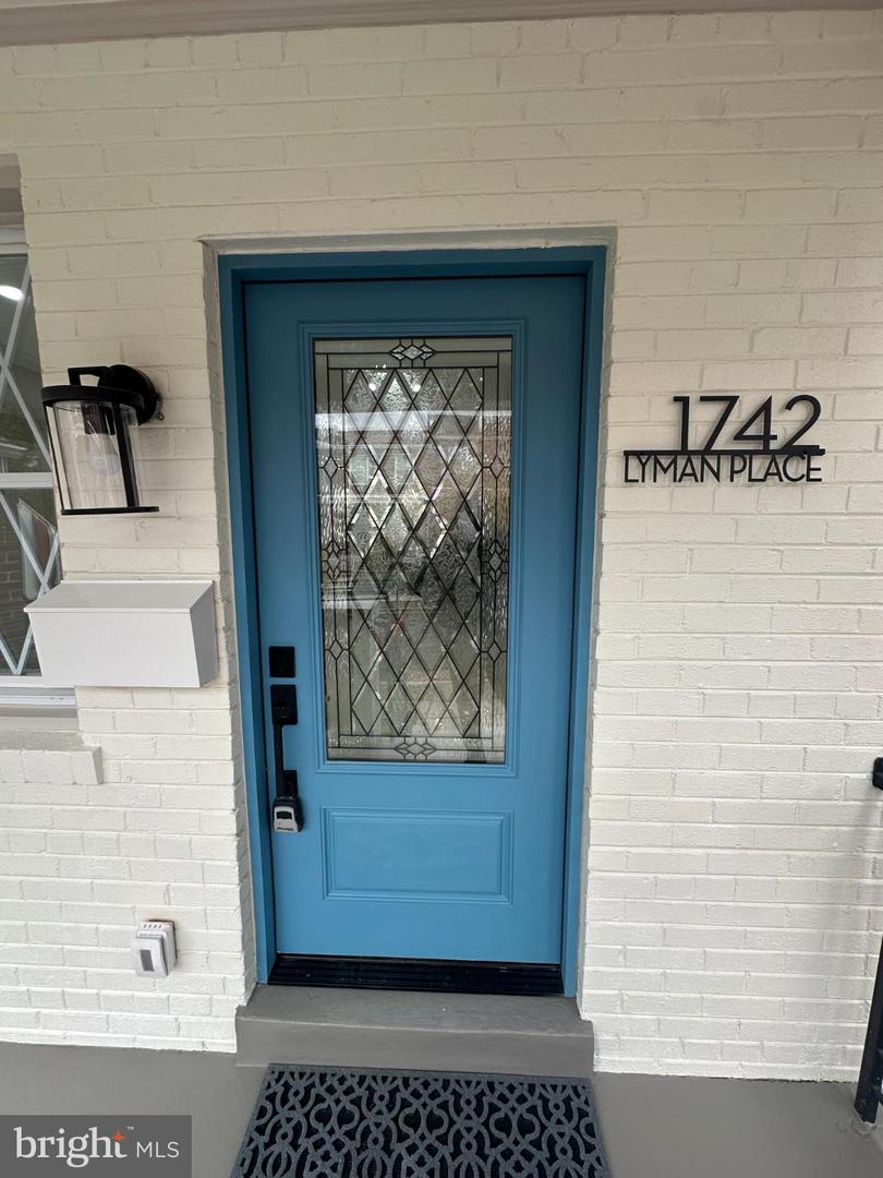 1742 LYMAN PL NE, WASHINGTON, District Of Columbia 20002, 3 Bedrooms Bedrooms, 6 Rooms Rooms,3 BathroomsBathrooms,Residential,For sale,1742 LYMAN PL NE,DCDC2229230 MLS # DCDC2229230 1742 LYMAN PL NE, WASHINGTON, District Of Columbia 20002, 3 Bedrooms Bedrooms, 6 Rooms Rooms,3 BathroomsBathrooms,Residential,For sale,1742 LYMAN PL NE,DCDC2229230 MLS # DCDC2229230
