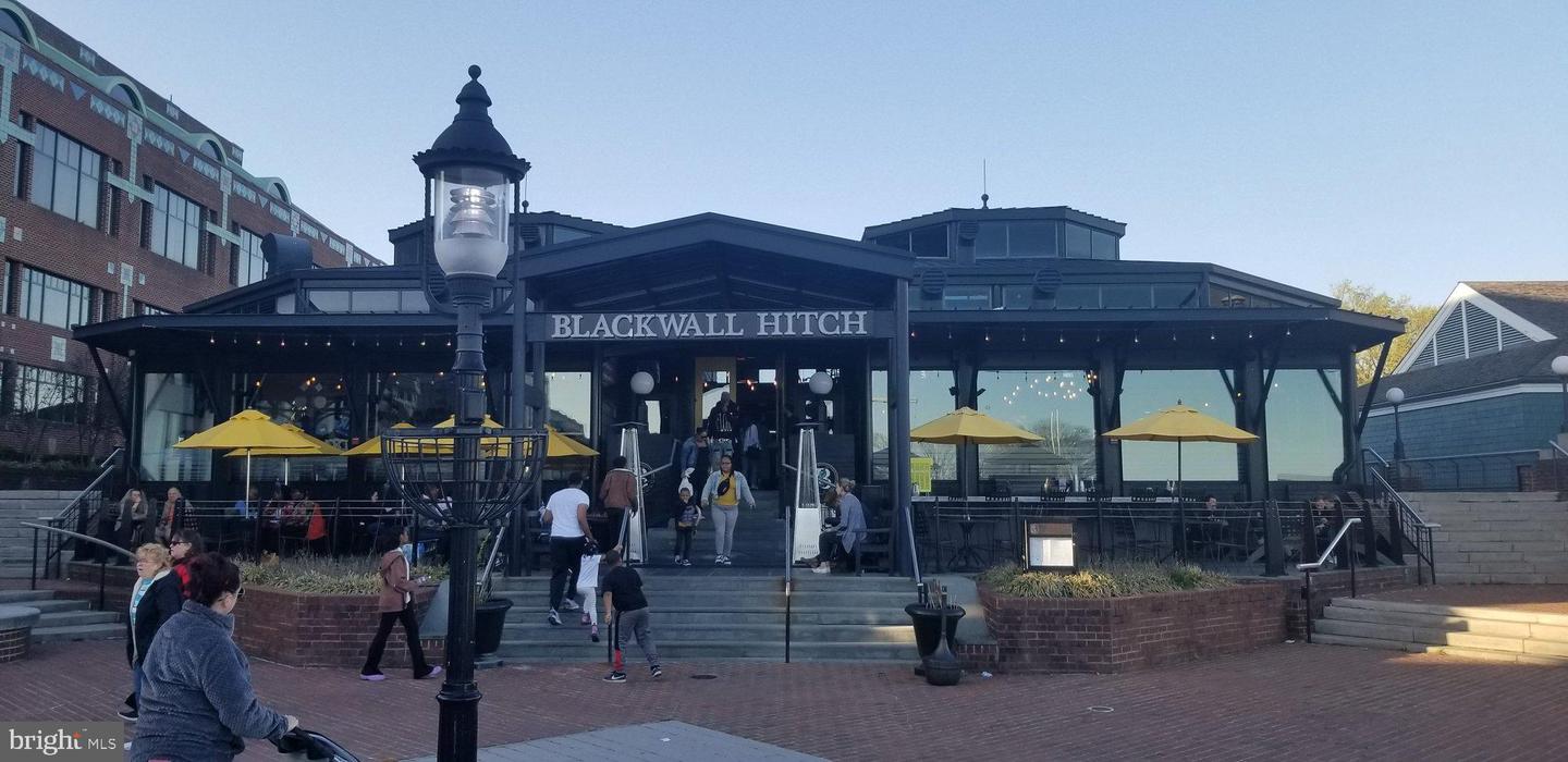 726 S FAYETTE ST #21, ALEXANDRIA, Virginia 22314, 2 Bedrooms Bedrooms, ,1 BathroomBathrooms,Residential,For sale,726 S FAYETTE ST #21,VAAX2051574 MLS # VAAX2051574