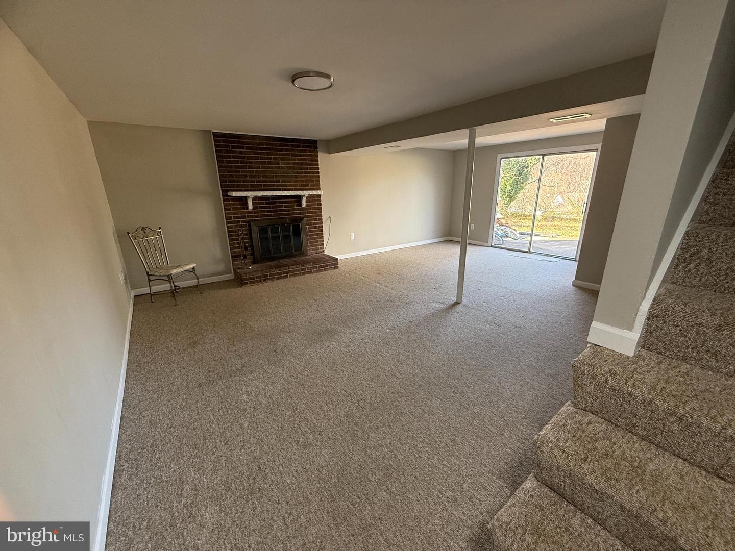 4542 KINGSTON RD, WOODBRIDGE, Virginia 22193, 4 Bedrooms Bedrooms, ,2 BathroomsBathrooms,Residential,For sale,4542 KINGSTON RD,VAPW2107498 MLS # VAPW2107498