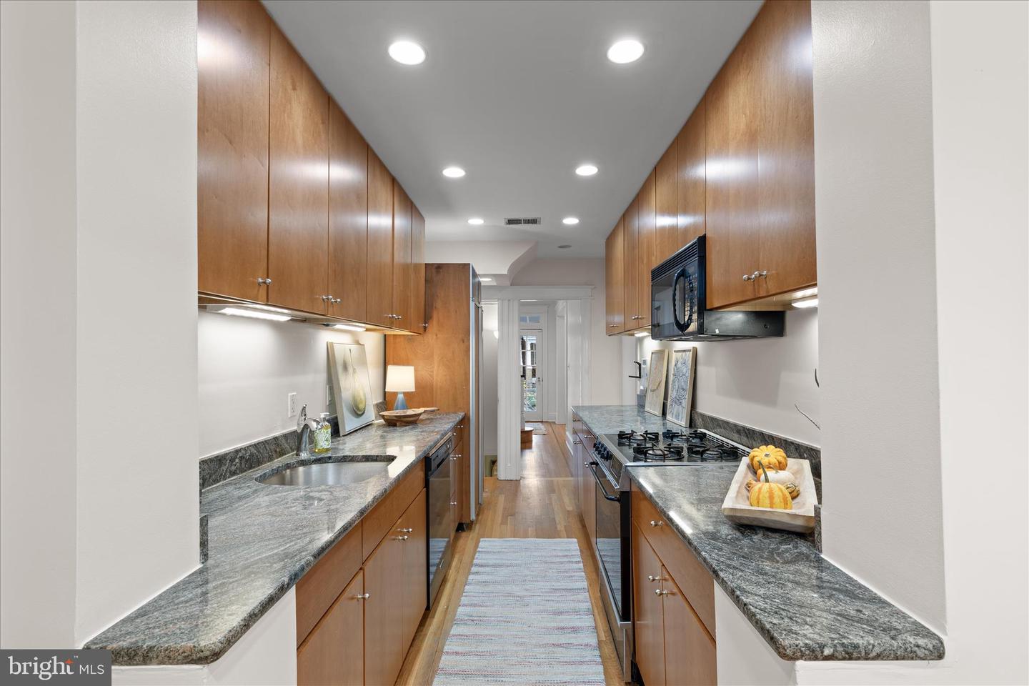 2744 WOODLEY PL NW, WASHINGTON, District Of Columbia 20008, 4 Bedrooms Bedrooms, ,3 BathroomsBathrooms,Residential,For sale,2744 WOODLEY PL NW,DCDC2231746 MLS # DCDC2231746