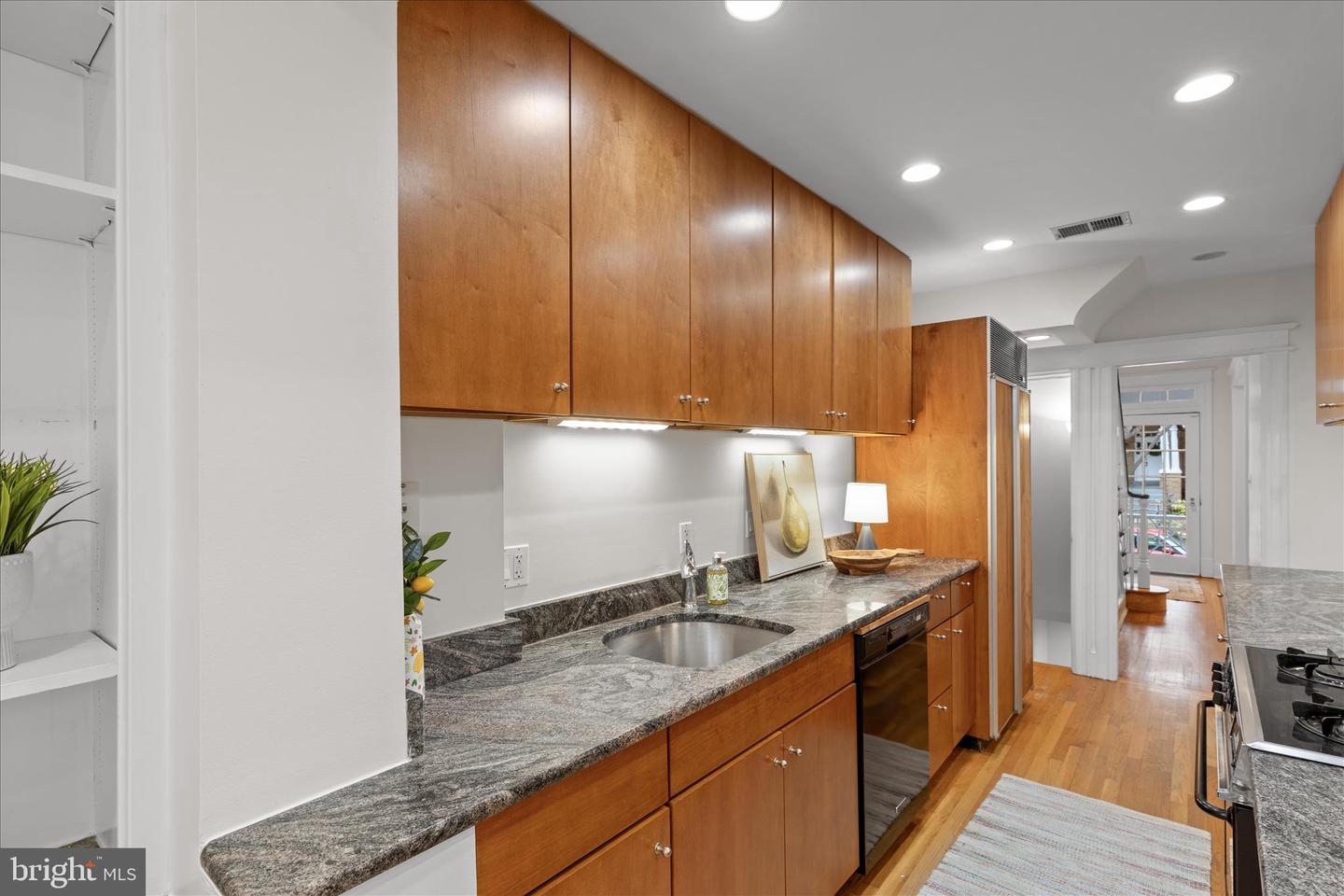 2744 WOODLEY PL NW, WASHINGTON, District Of Columbia 20008, 4 Bedrooms Bedrooms, ,3 BathroomsBathrooms,Residential,For sale,2744 WOODLEY PL NW,DCDC2231746 MLS # DCDC2231746