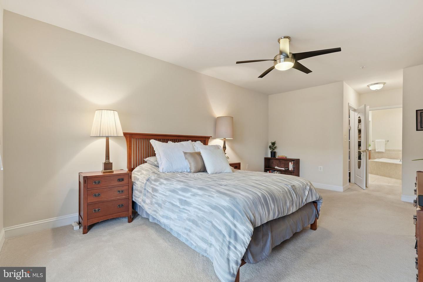 2905 SAINTSBURY PLZ #312, FAIRFAX, Virginia 22031, 3 Bedrooms Bedrooms, ,2 BathroomsBathrooms,Residential,For sale,2905 SAINTSBURY PLZ #312,VAFX2279692 MLS # VAFX2279692 2905 SAINTSBURY PLZ #312, FAIRFAX, Virginia 22031, 3 Bedrooms Bedrooms, ,2 BathroomsBathrooms,Residential,For sale,2905 SAINTSBURY PLZ #312,VAFX2279692 MLS # VAFX2279692