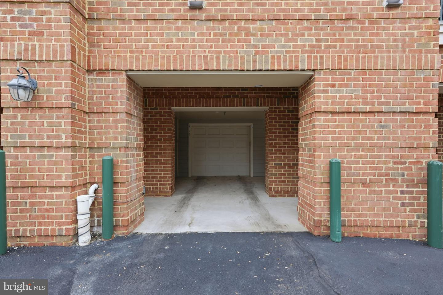 2905 SAINTSBURY PLZ #312, FAIRFAX, Virginia 22031, 3 Bedrooms Bedrooms, ,2 BathroomsBathrooms,Residential,For sale,2905 SAINTSBURY PLZ #312,VAFX2279692 MLS # VAFX2279692 2905 SAINTSBURY PLZ #312, FAIRFAX, Virginia 22031, 3 Bedrooms Bedrooms, ,2 BathroomsBathrooms,Residential,For sale,2905 SAINTSBURY PLZ #312,VAFX2279692 MLS # VAFX2279692