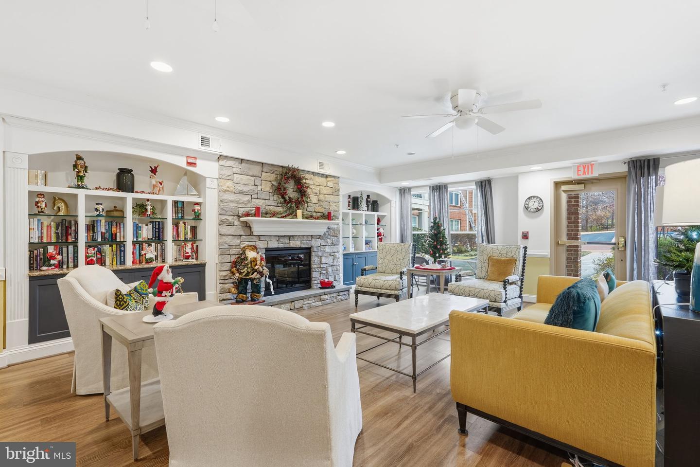 2905 SAINTSBURY PLZ #312, FAIRFAX, Virginia 22031, 3 Bedrooms Bedrooms, ,2 BathroomsBathrooms,Residential,For sale,2905 SAINTSBURY PLZ #312,VAFX2279692 MLS # VAFX2279692 2905 SAINTSBURY PLZ #312, FAIRFAX, Virginia 22031, 3 Bedrooms Bedrooms, ,2 BathroomsBathrooms,Residential,For sale,2905 SAINTSBURY PLZ #312,VAFX2279692 MLS # VAFX2279692