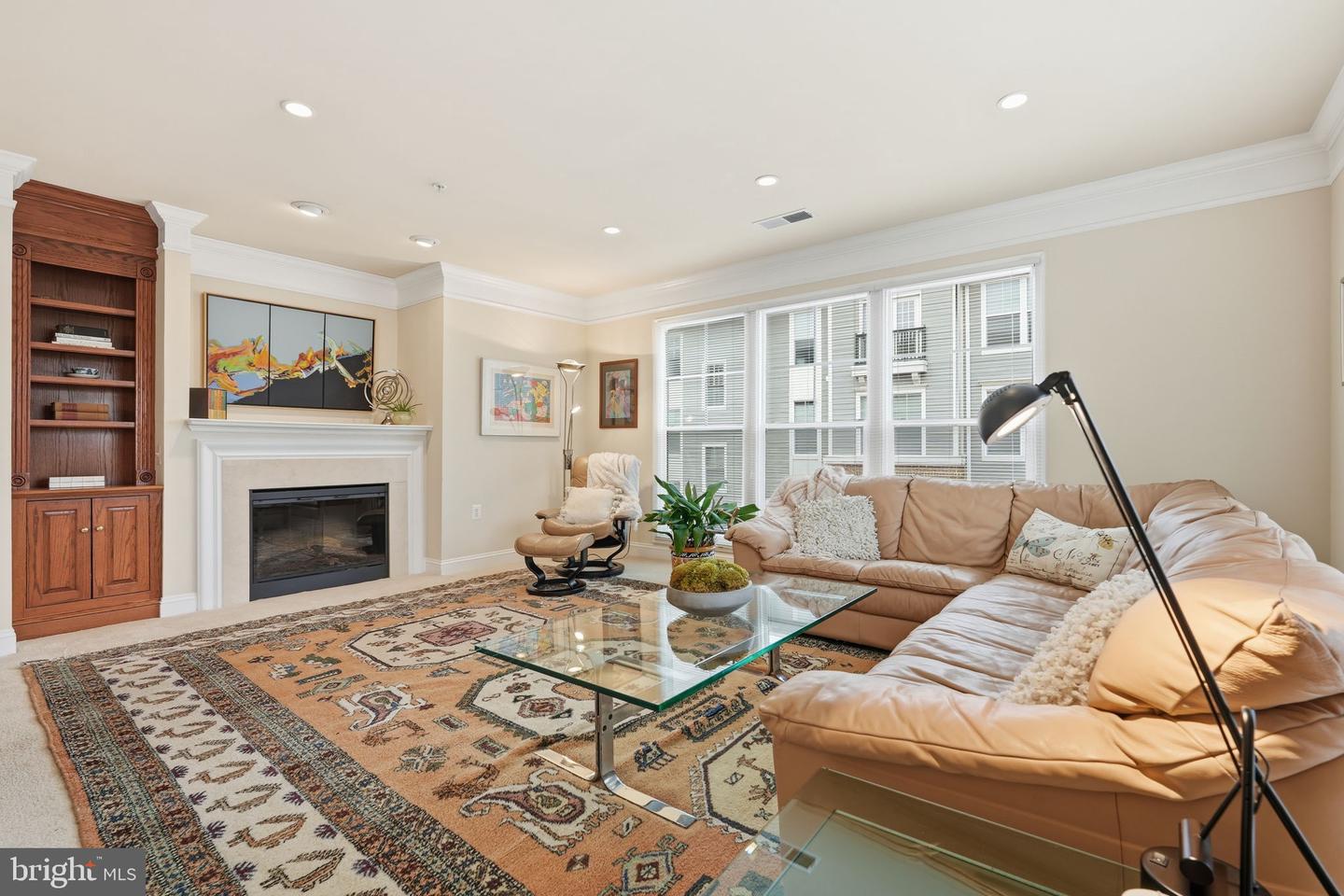 2905 SAINTSBURY PLZ #312, FAIRFAX, Virginia 22031, 3 Bedrooms Bedrooms, ,2 BathroomsBathrooms,Residential,For sale,2905 SAINTSBURY PLZ #312,VAFX2279692 MLS # VAFX2279692 2905 SAINTSBURY PLZ #312, FAIRFAX, Virginia 22031, 3 Bedrooms Bedrooms, ,2 BathroomsBathrooms,Residential,For sale,2905 SAINTSBURY PLZ #312,VAFX2279692 MLS # VAFX2279692