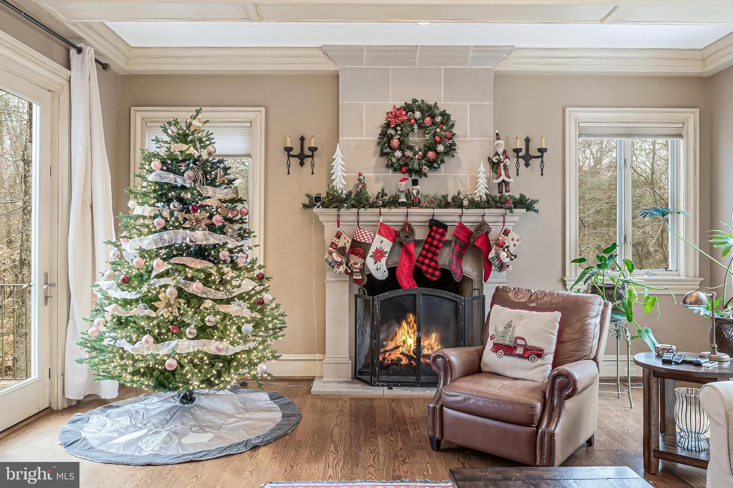 606 KENTLAND DR, GREAT FALLS, Virginia 22066, 5 Bedrooms Bedrooms, ,5 BathroomsBathrooms,Residential,For sale,606 KENTLAND DR,VAFX2279892 MLS # VAFX2279892 606 KENTLAND DR, GREAT FALLS, Virginia 22066, 5 Bedrooms Bedrooms, ,5 BathroomsBathrooms,Residential,For sale,606 KENTLAND DR,VAFX2279892 MLS # VAFX2279892