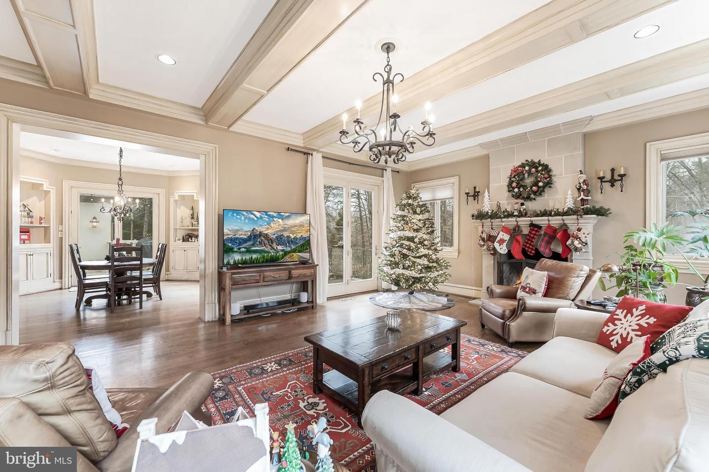 606 KENTLAND DR, GREAT FALLS, Virginia 22066, 5 Bedrooms Bedrooms, ,5 BathroomsBathrooms,Residential,For sale,606 KENTLAND DR,VAFX2279892 MLS # VAFX2279892 606 KENTLAND DR, GREAT FALLS, Virginia 22066, 5 Bedrooms Bedrooms, ,5 BathroomsBathrooms,Residential,For sale,606 KENTLAND DR,VAFX2279892 MLS # VAFX2279892