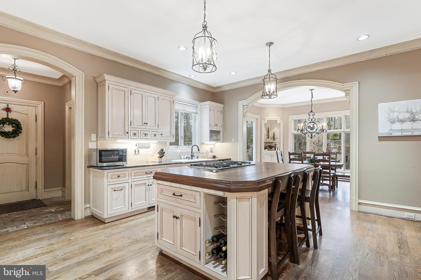 606 KENTLAND DR, GREAT FALLS, Virginia 22066, 5 Bedrooms Bedrooms, ,5 BathroomsBathrooms,Residential,For sale,606 KENTLAND DR,VAFX2279892 MLS # VAFX2279892 606 KENTLAND DR, GREAT FALLS, Virginia 22066, 5 Bedrooms Bedrooms, ,5 BathroomsBathrooms,Residential,For sale,606 KENTLAND DR,VAFX2279892 MLS # VAFX2279892