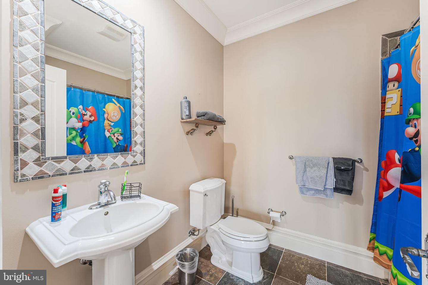 606 KENTLAND DR, GREAT FALLS, Virginia 22066, 5 Bedrooms Bedrooms, ,5 BathroomsBathrooms,Residential,For sale,606 KENTLAND DR,VAFX2279892 MLS # VAFX2279892 606 KENTLAND DR, GREAT FALLS, Virginia 22066, 5 Bedrooms Bedrooms, ,5 BathroomsBathrooms,Residential,For sale,606 KENTLAND DR,VAFX2279892 MLS # VAFX2279892