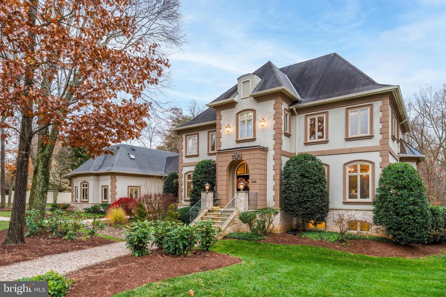 606 KENTLAND DR, GREAT FALLS, Virginia 22066, 5 Bedrooms Bedrooms, ,5 BathroomsBathrooms,Residential,For sale,606 KENTLAND DR,VAFX2279892 MLS # VAFX2279892 606 KENTLAND DR, GREAT FALLS, Virginia 22066, 5 Bedrooms Bedrooms, ,5 BathroomsBathrooms,Residential,For sale,606 KENTLAND DR,VAFX2279892 MLS # VAFX2279892