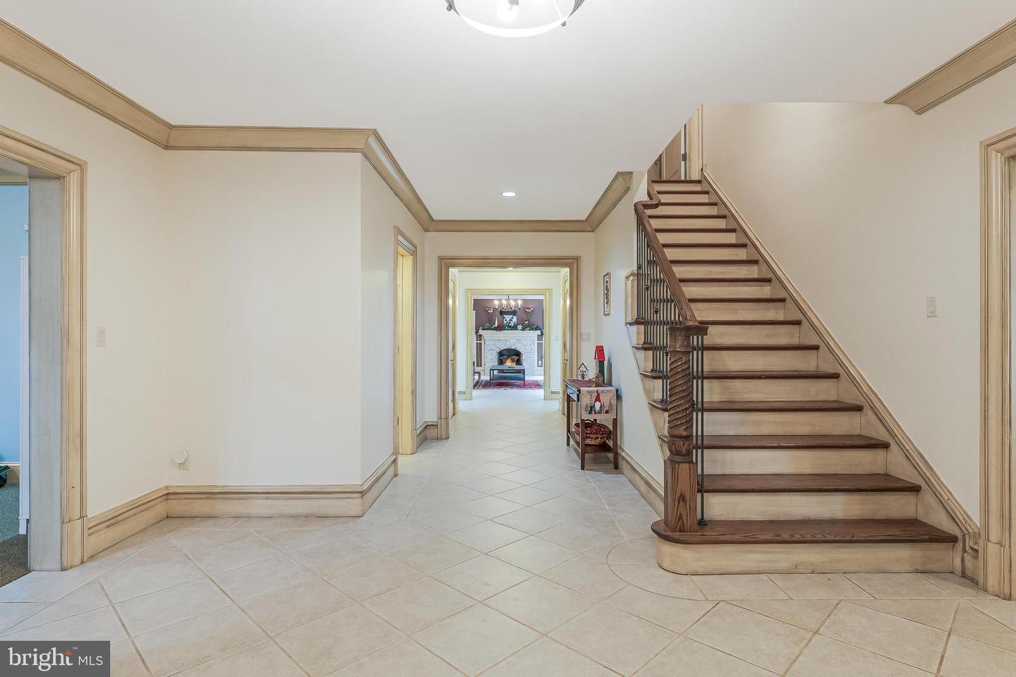 606 KENTLAND DR, GREAT FALLS, Virginia 22066, 5 Bedrooms Bedrooms, ,5 BathroomsBathrooms,Residential,For sale,606 KENTLAND DR,VAFX2279892 MLS # VAFX2279892 606 KENTLAND DR, GREAT FALLS, Virginia 22066, 5 Bedrooms Bedrooms, ,5 BathroomsBathrooms,Residential,For sale,606 KENTLAND DR,VAFX2279892 MLS # VAFX2279892