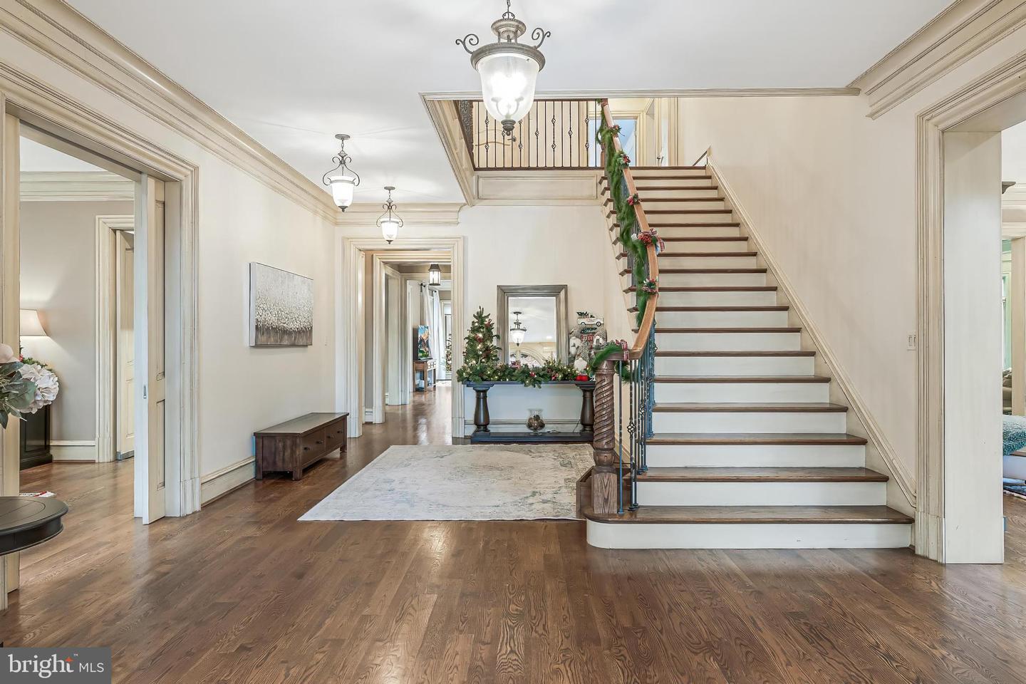 606 KENTLAND DR, GREAT FALLS, Virginia 22066, 5 Bedrooms Bedrooms, ,5 BathroomsBathrooms,Residential,For sale,606 KENTLAND DR,VAFX2279892 MLS # VAFX2279892 606 KENTLAND DR, GREAT FALLS, Virginia 22066, 5 Bedrooms Bedrooms, ,5 BathroomsBathrooms,Residential,For sale,606 KENTLAND DR,VAFX2279892 MLS # VAFX2279892