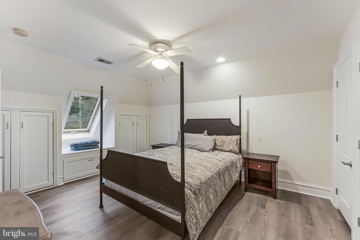 606 KENTLAND DR, GREAT FALLS, Virginia 22066, 5 Bedrooms Bedrooms, ,5 BathroomsBathrooms,Residential,For sale,606 KENTLAND DR,VAFX2279892 MLS # VAFX2279892 606 KENTLAND DR, GREAT FALLS, Virginia 22066, 5 Bedrooms Bedrooms, ,5 BathroomsBathrooms,Residential,For sale,606 KENTLAND DR,VAFX2279892 MLS # VAFX2279892