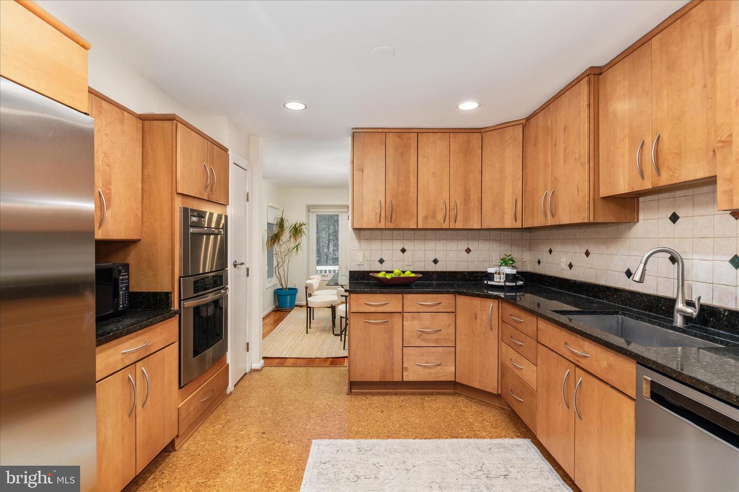 1290 WEDGEWOOD MANOR WAY, RESTON, Virginia 20194, 3 Bedrooms Bedrooms, 14 Rooms Rooms,3 BathroomsBathrooms,Residential,For sale,1290 WEDGEWOOD MANOR WAY,VAFX2280218 MLS # VAFX2280218 1290 WEDGEWOOD MANOR WAY, RESTON, Virginia 20194, 3 Bedrooms Bedrooms, 14 Rooms Rooms,3 BathroomsBathrooms,Residential,For sale,1290 WEDGEWOOD MANOR WAY,VAFX2280218 MLS # VAFX2280218