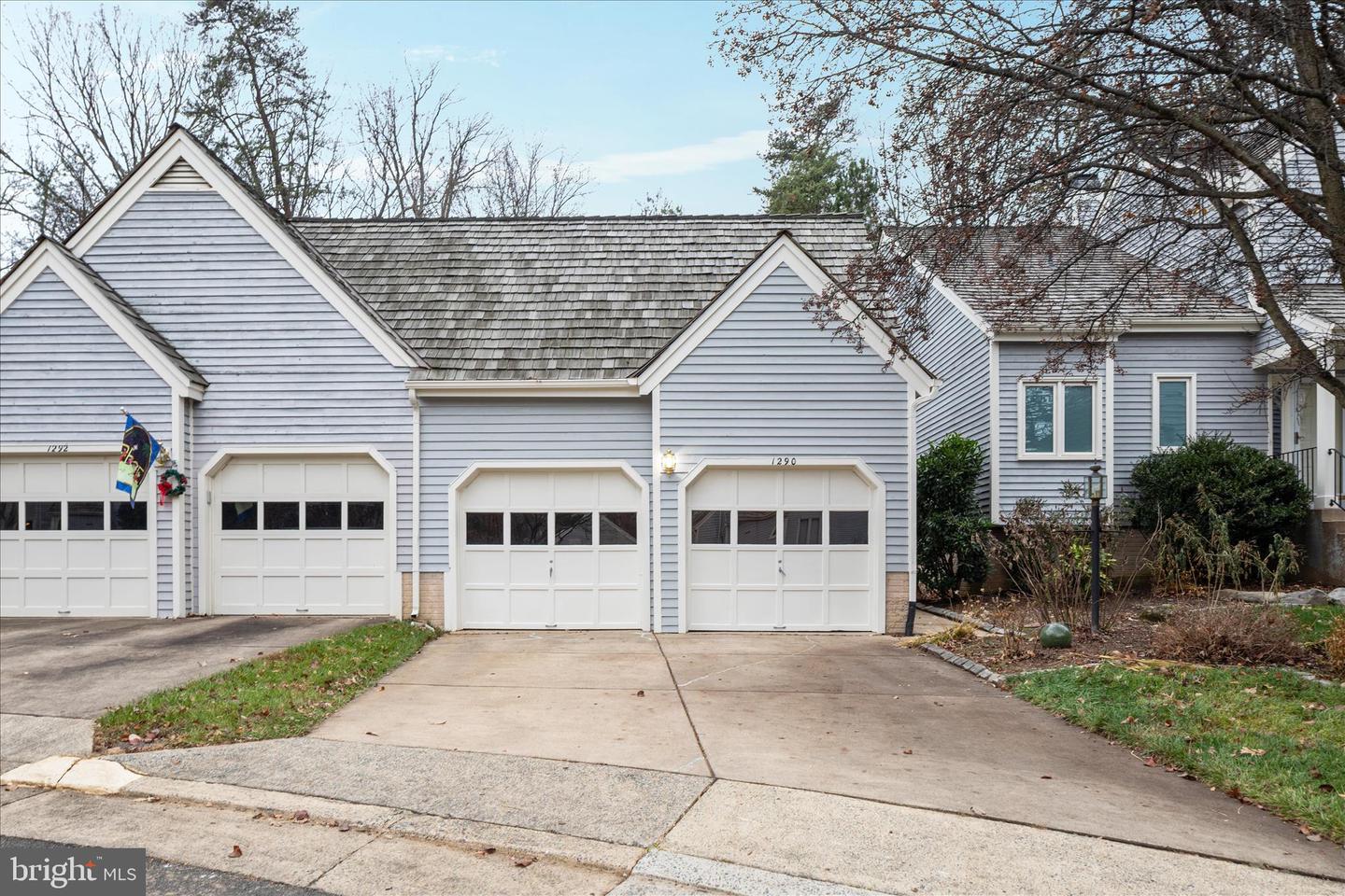 1290 WEDGEWOOD MANOR WAY, RESTON, Virginia 20194, 3 Bedrooms Bedrooms, 14 Rooms Rooms,3 BathroomsBathrooms,Residential,For sale,1290 WEDGEWOOD MANOR WAY,VAFX2280218 MLS # VAFX2280218 1290 WEDGEWOOD MANOR WAY, RESTON, Virginia 20194, 3 Bedrooms Bedrooms, 14 Rooms Rooms,3 BathroomsBathrooms,Residential,For sale,1290 WEDGEWOOD MANOR WAY,VAFX2280218 MLS # VAFX2280218