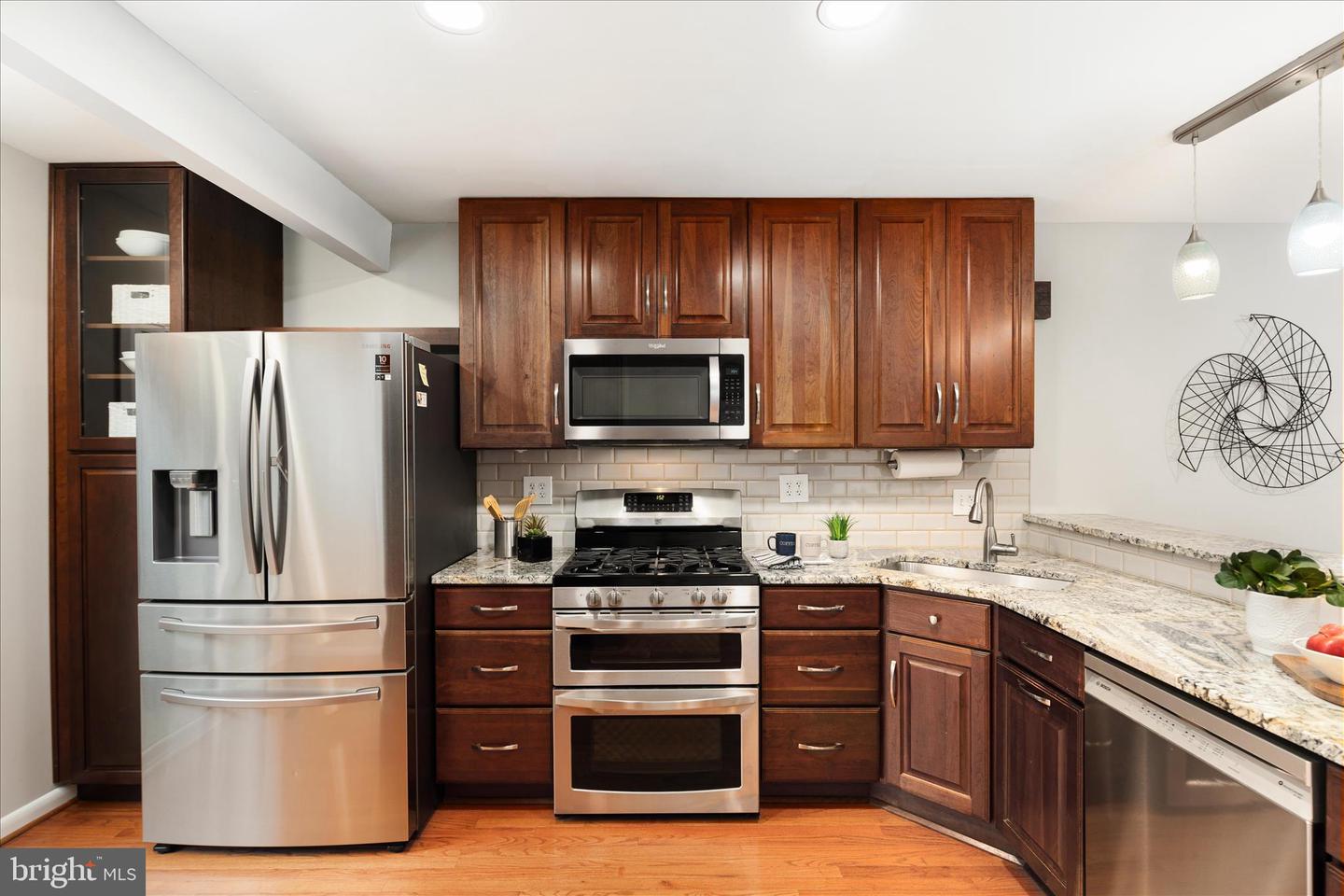 11608 NEWBRIDGE CT, RESTON, Virginia 20191, 5 Bedrooms Bedrooms, ,3 BathroomsBathrooms,Residential,For sale,11608 NEWBRIDGE CT,VAFX2280230 MLS # VAFX2280230