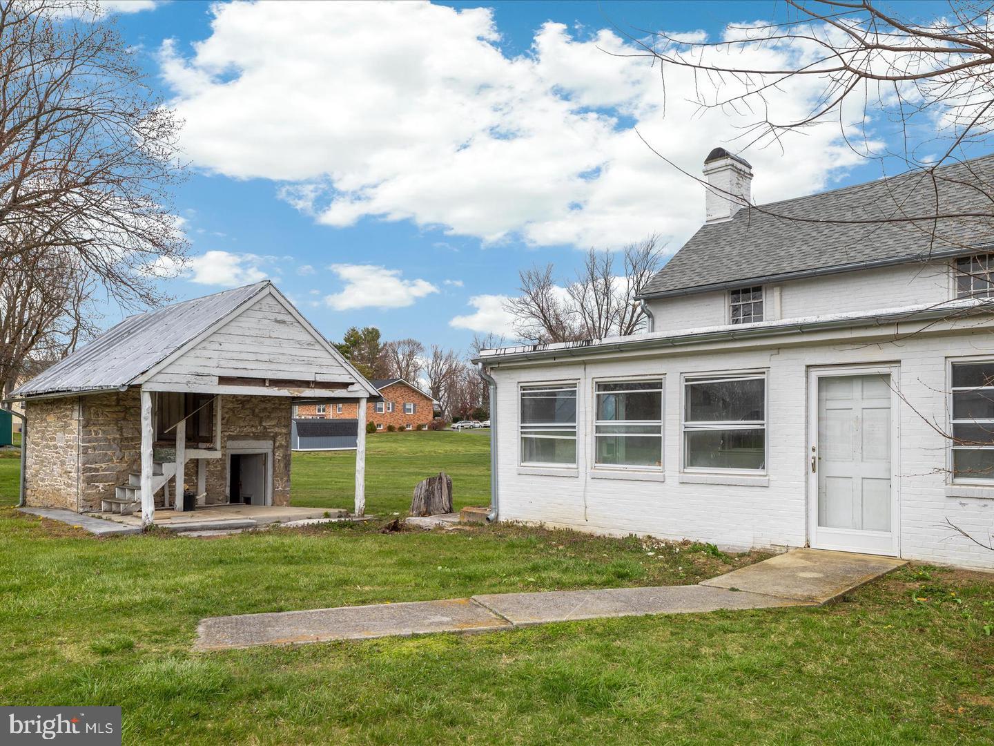 5155 MAIN ST, STEPHENS CITY, Virginia 22655, 4 Bedrooms Bedrooms, ,3 BathroomsBathrooms,Residential,For sale,5155 MAIN ST,VAFV2038212 MLS # VAFV2038212 5155 MAIN ST, STEPHENS CITY, Virginia 22655, 4 Bedrooms Bedrooms, ,3 BathroomsBathrooms,Residential,For sale,5155 MAIN ST,VAFV2038212 MLS # VAFV2038212