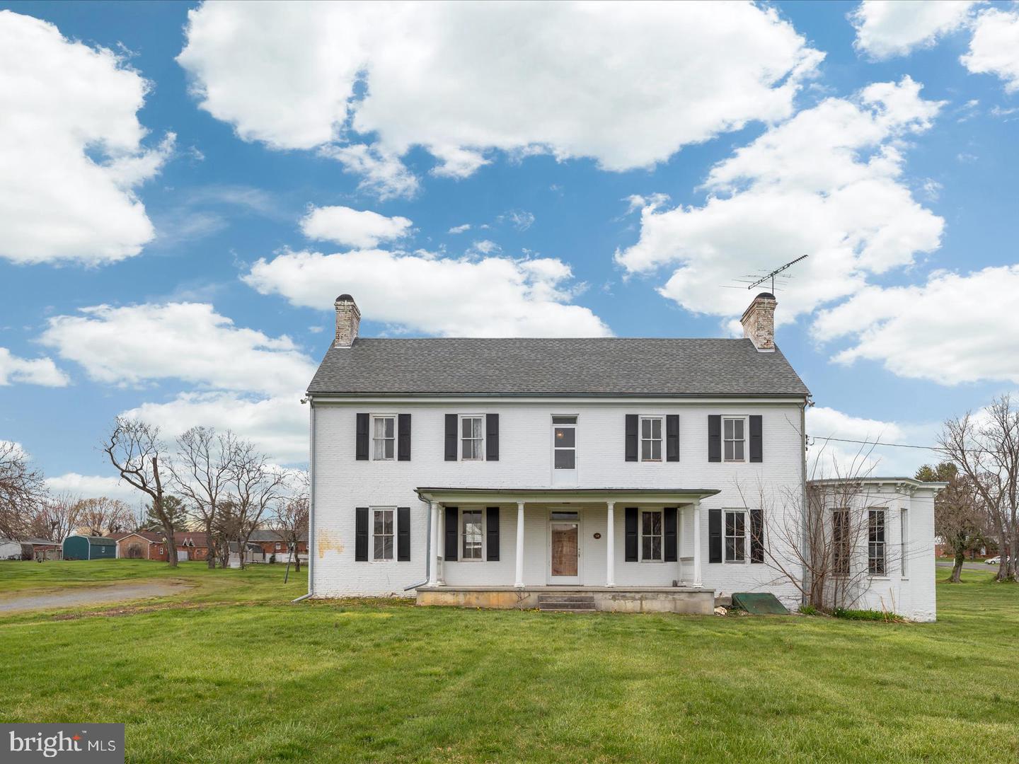 5155 MAIN ST, STEPHENS CITY, Virginia 22655, 4 Bedrooms Bedrooms, ,3 BathroomsBathrooms,Residential,For sale,5155 MAIN ST,VAFV2038212 MLS # VAFV2038212 5155 MAIN ST, STEPHENS CITY, Virginia 22655, 4 Bedrooms Bedrooms, ,3 BathroomsBathrooms,Residential,For sale,5155 MAIN ST,VAFV2038212 MLS # VAFV2038212