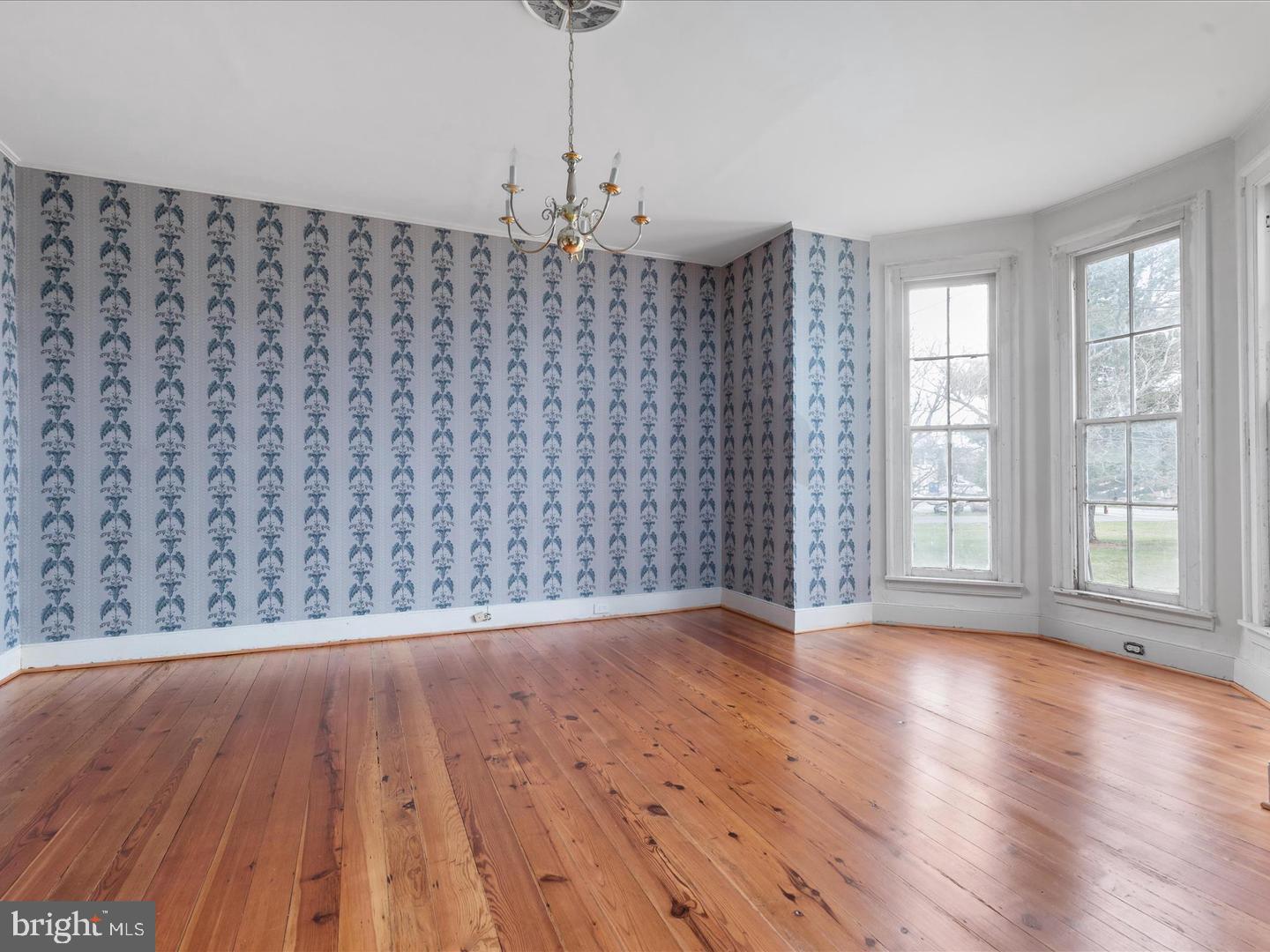 5155 MAIN ST, STEPHENS CITY, Virginia 22655, 4 Bedrooms Bedrooms, ,3 BathroomsBathrooms,Residential,For sale,5155 MAIN ST,VAFV2038212 MLS # VAFV2038212 5155 MAIN ST, STEPHENS CITY, Virginia 22655, 4 Bedrooms Bedrooms, ,3 BathroomsBathrooms,Residential,For sale,5155 MAIN ST,VAFV2038212 MLS # VAFV2038212