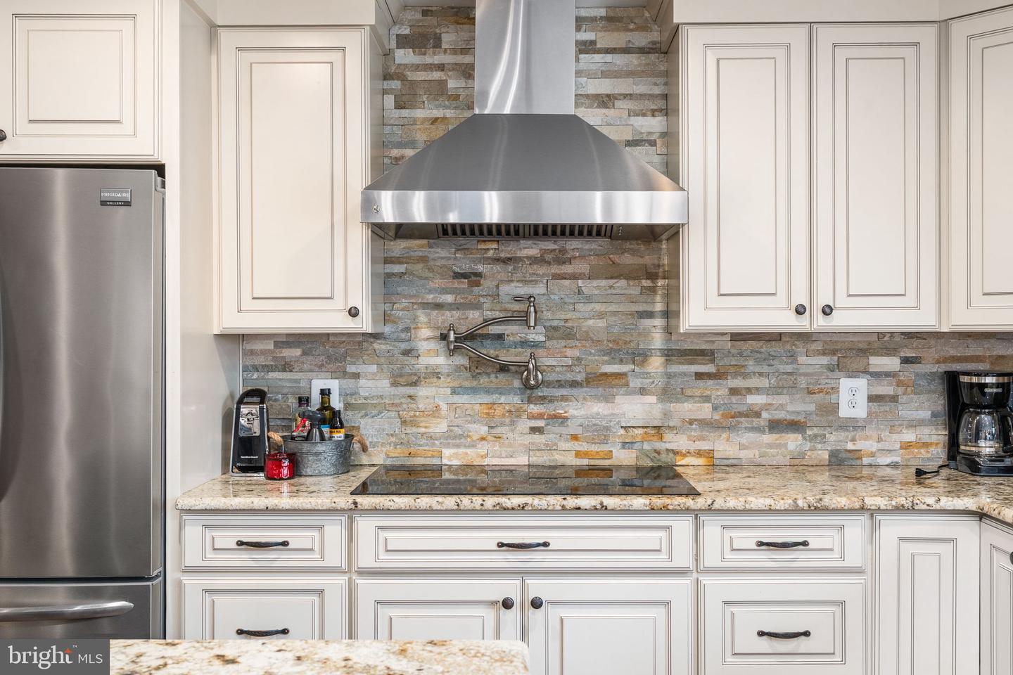 1412 DEVILS REACH RD, WOODBRIDGE, Virginia 22192, 4 Bedrooms Bedrooms, ,3 BathroomsBathrooms,Residential,For sale,1412 DEVILS REACH RD,VAPW2108384 MLS # VAPW2108384 1412 DEVILS REACH RD, WOODBRIDGE, Virginia 22192, 4 Bedrooms Bedrooms, ,3 BathroomsBathrooms,Residential,For sale,1412 DEVILS REACH RD,VAPW2108384 MLS # VAPW2108384